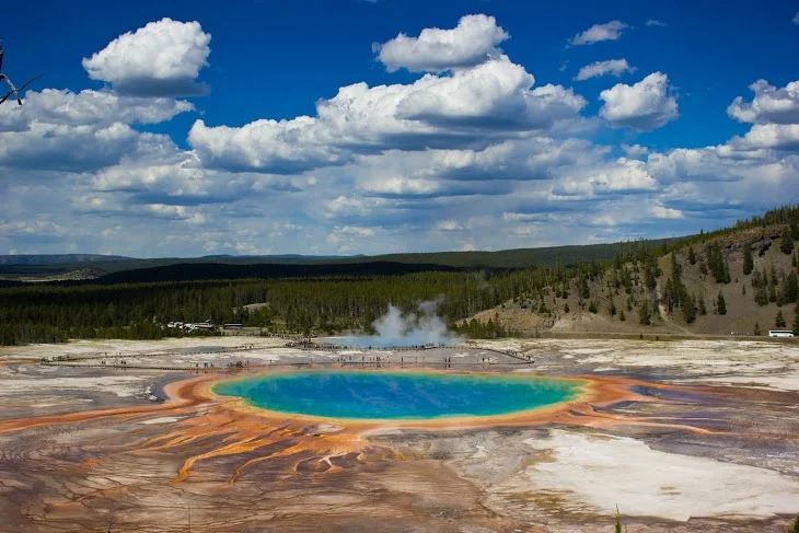 Grand Prismatic Springs & Geysers, Yellowstone National Park