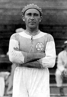 Béla Guttmann (1925) was a Hungarian national team player who would go on to play for several ASL clubs including the Wanderers.