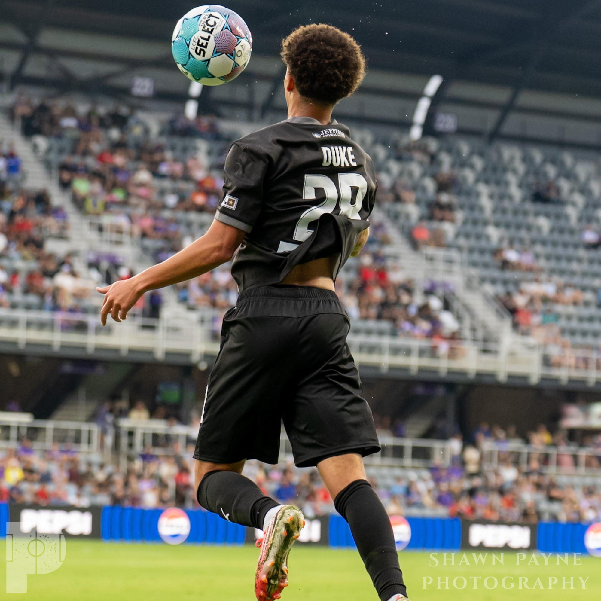 Lou City International_12.png