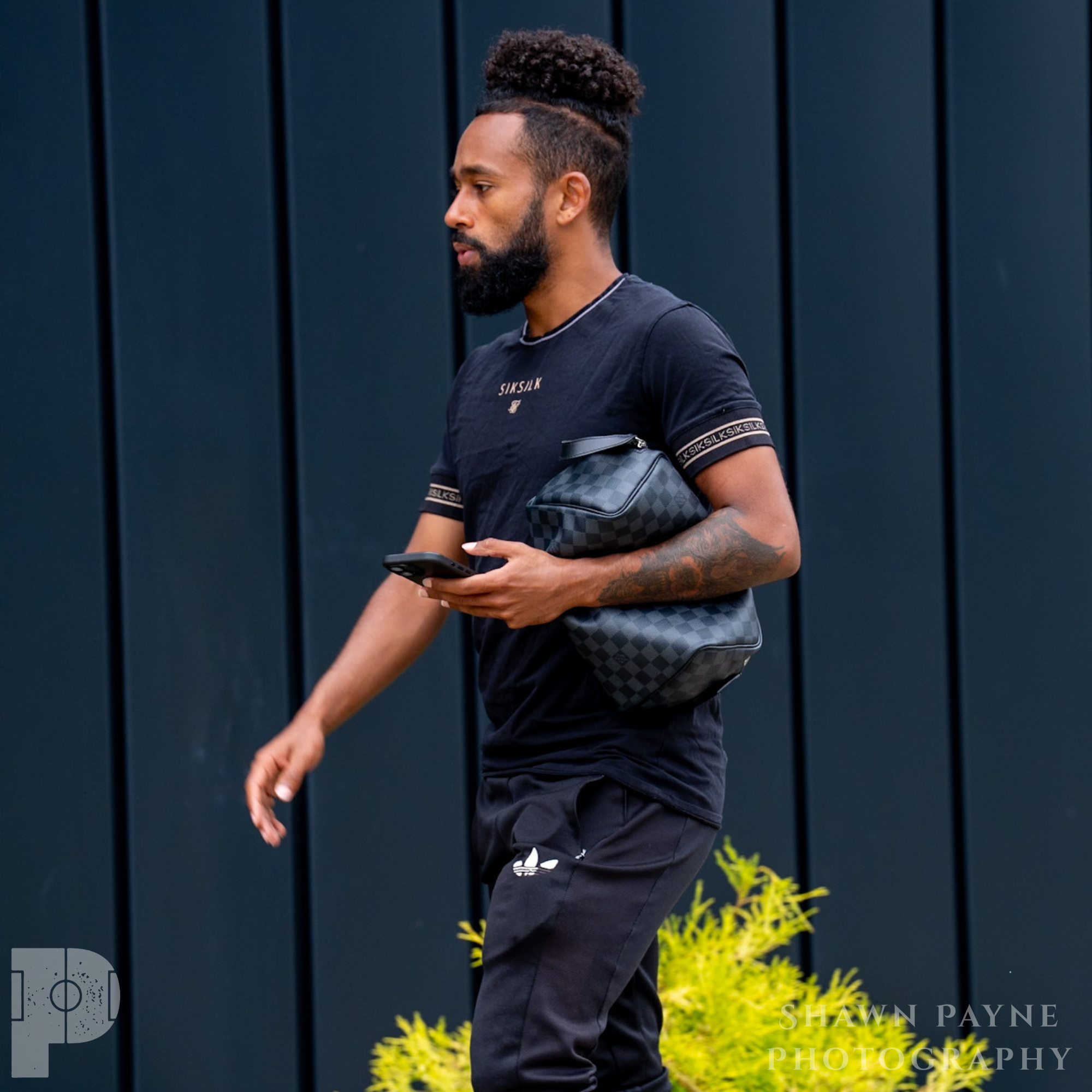 Lou City International_02.png