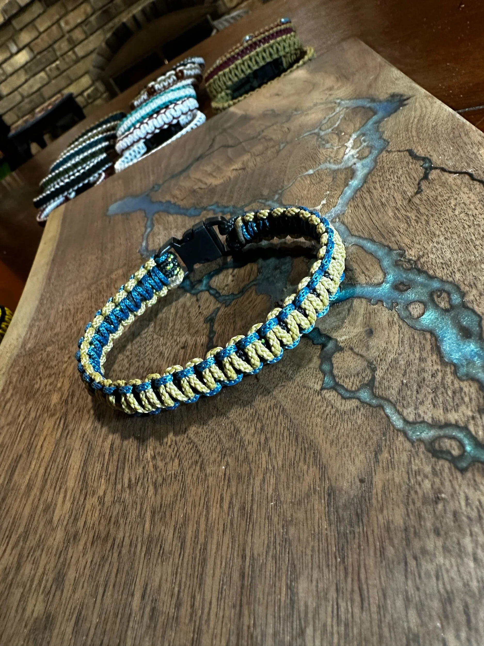 814B31B4-C0E6-4F4A-B496-8B912FEDA147