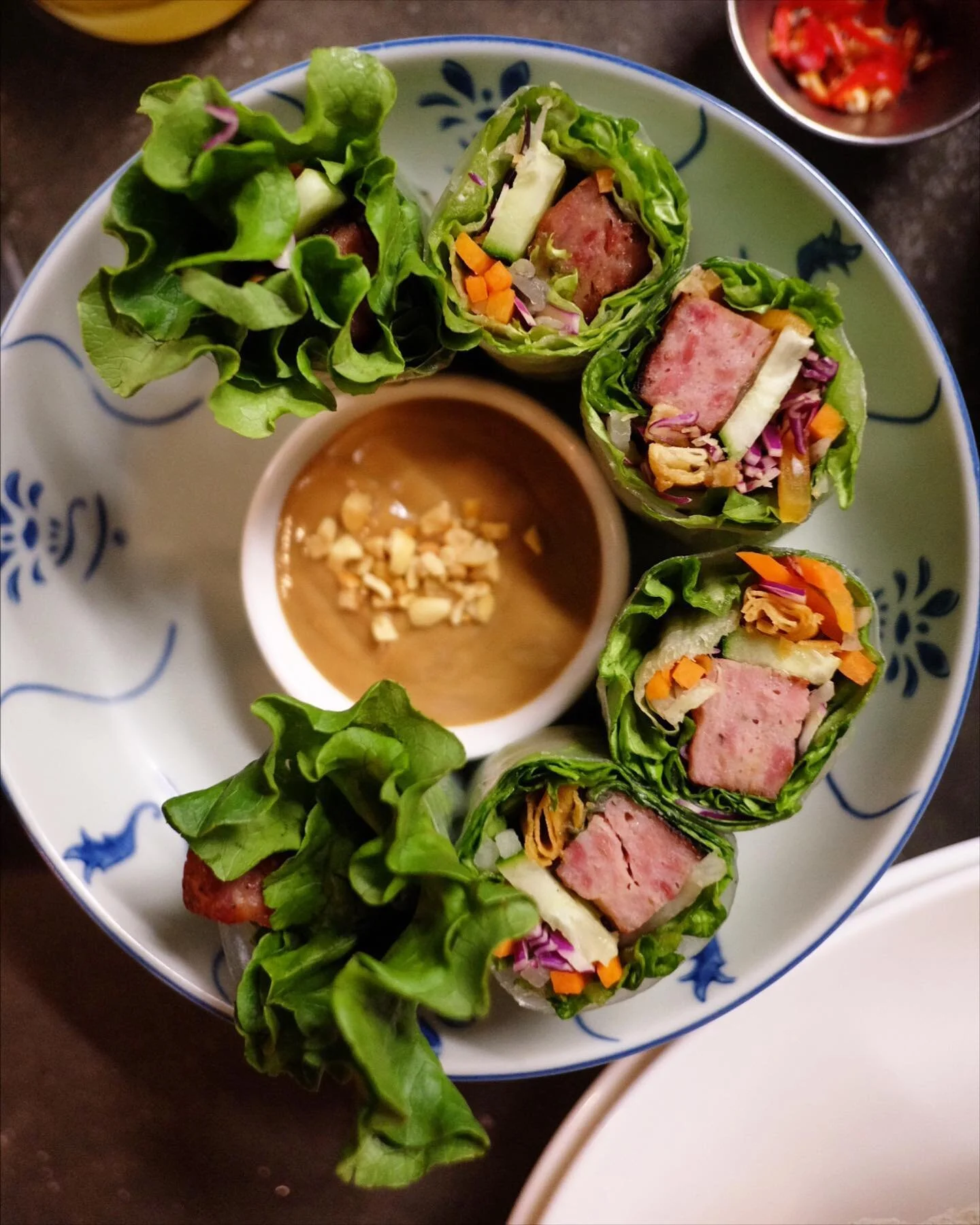 You can never go wrong with salad rolls. Bright, savoury and full of veggies. The peanut sauce is a bonus.
.
.
.
.
.
#vietnamesefood #Vietnam #streetfood #Vancouver #yvr #vancitybuzz #604now #vancouverchefs #dishedvan #yvreats #dailyhivefood #dailyhi