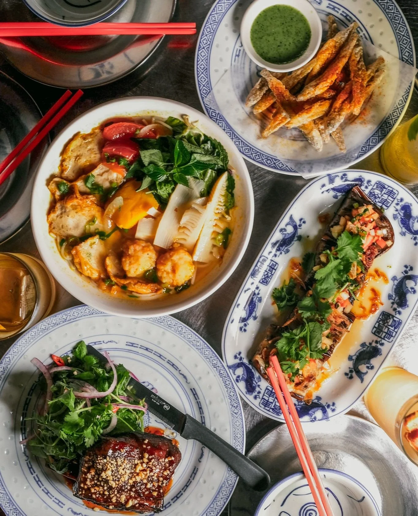 LAST CALL for Fall Fresh Sheet. We repeat, last call for FALL FRESH SHEET!⁠
⁠
Just a reminder that you only have a couple of weeks left of the comforting line up from our Fall Fresh Sheet. Winter (menu) is coming and we can't wait to share them with 