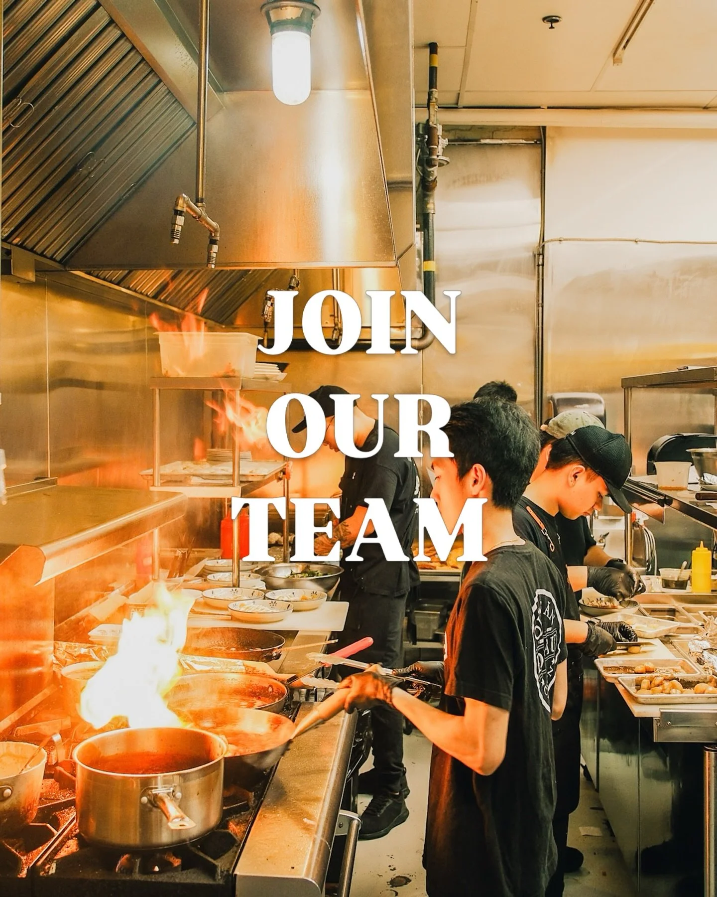 WE ARE HIRING!

Chef @t_hoang192 is looking for a line cook to join his kitchen team as well as a server to join the front of house!

Send your resume to info@ddmau.ca and tell us a little bit about yourself in the email.

We look forward to meeting 