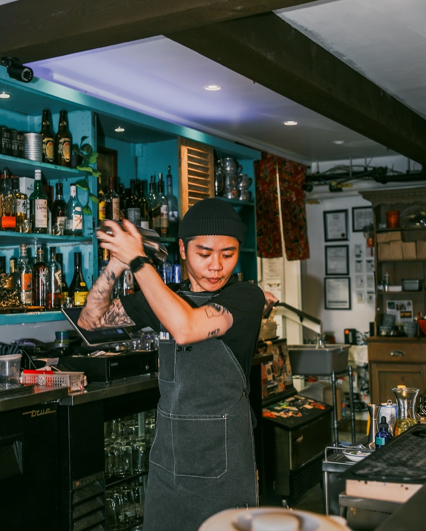 Shaken or stirred?
Either way, good times await tonight at @ddmau_chinatown 😎

Walk-ins are always welcome.