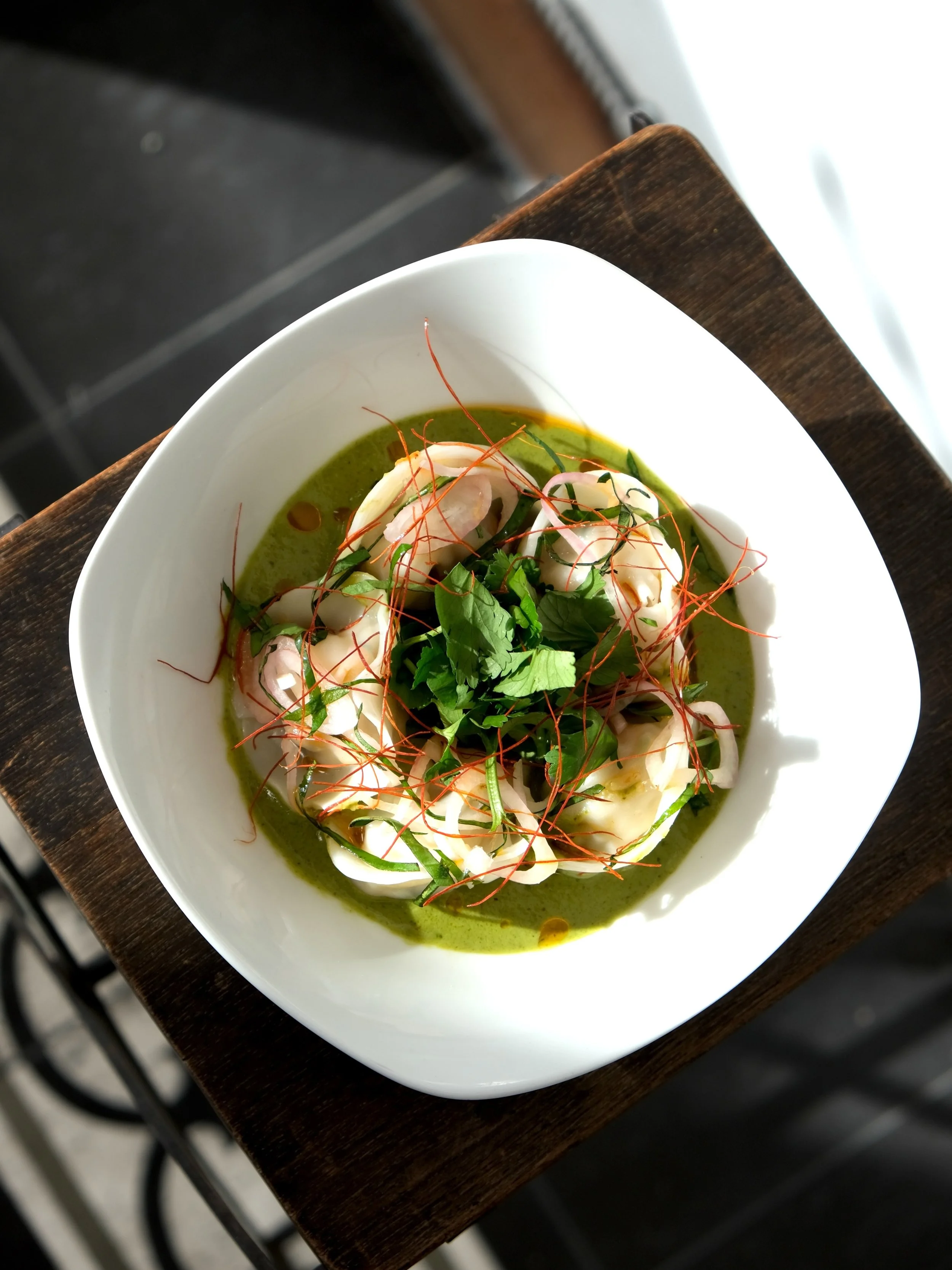 WIND DOWN FRIDAYS 🍻🎶

Friday nights just make sense.

We&rsquo;re serving up Shrimp &amp; Scallop Dumplings with Lime Leaf Green Curry from our friends at @dickysdumps every Friday night. They&rsquo;re one of our favourite local food makers, and we