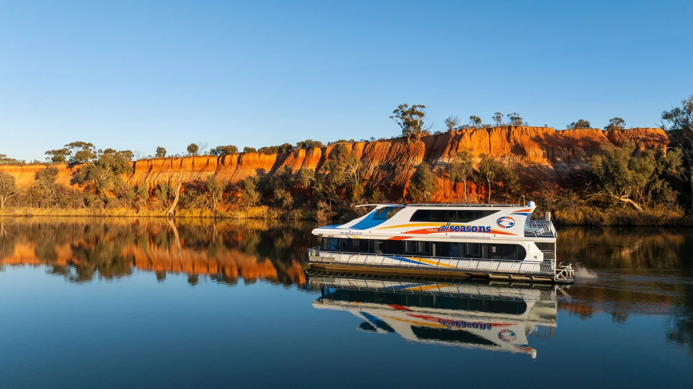 all seasons houseboat landscape.jpg