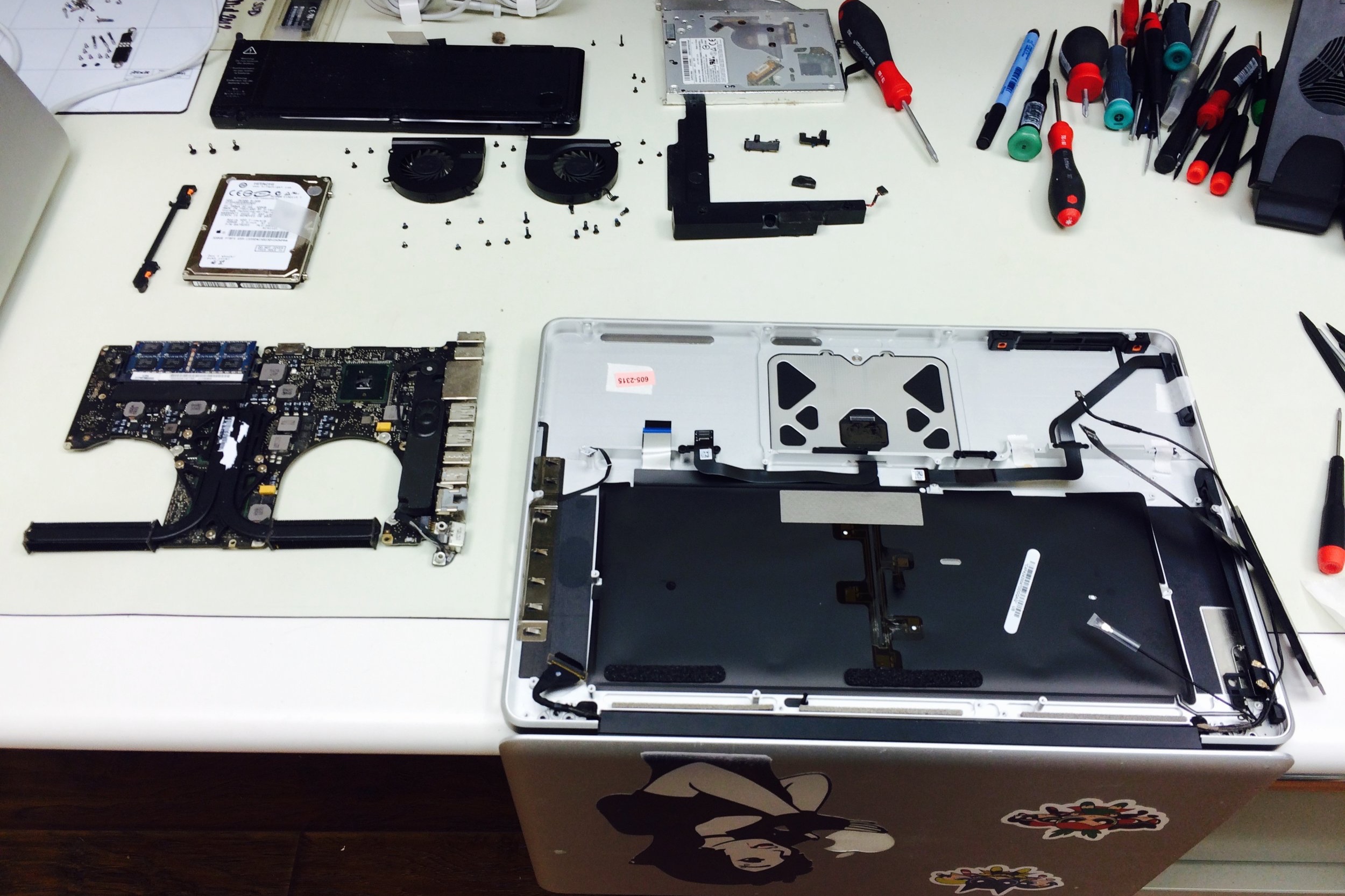 MainPage-AppleRepair.jpeg