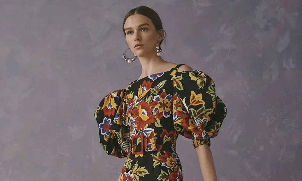 Carolina Herrera lanza colección inspirada en México y usuarios la acusan de plagio ¿Tú qué opinas?