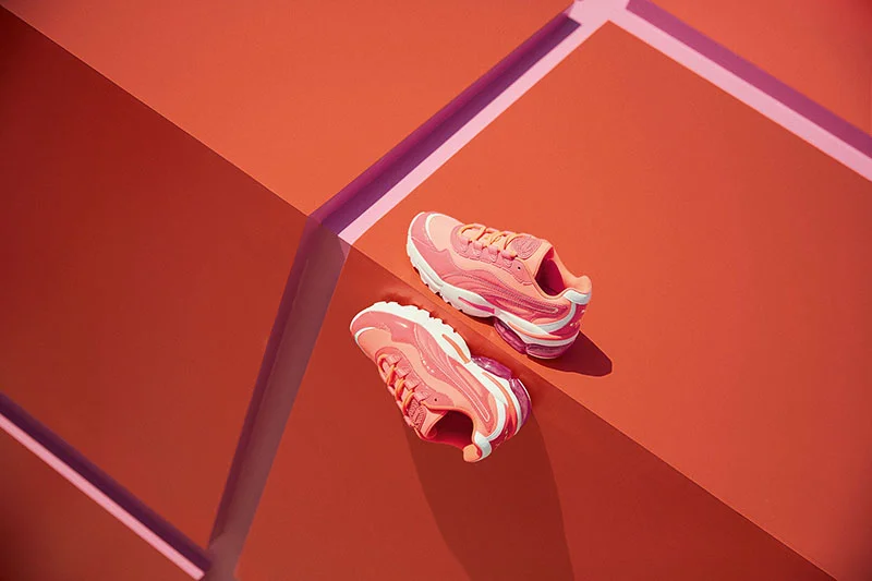 Sneakers Puma-x-Cara-Delevingne-Cell-Stellar-Neon-03.jpg
