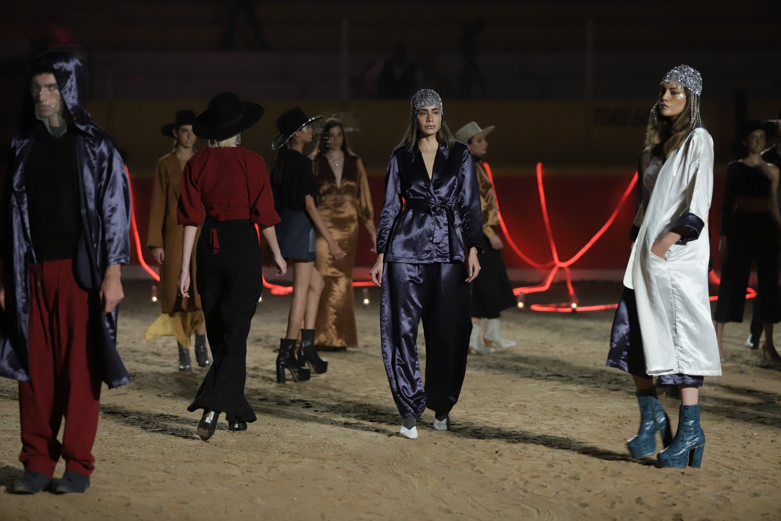 La colección Fall Winter 19 de Amor &amp; Rosas que amamos 