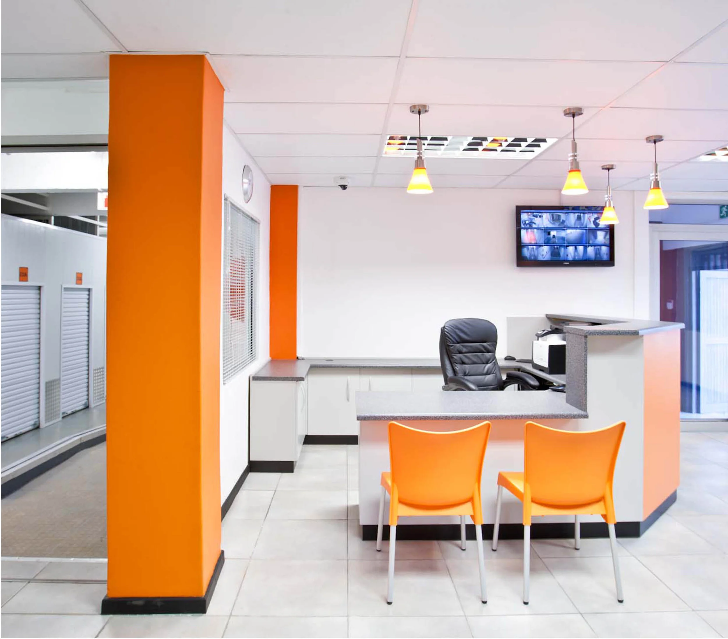 2014-01-07_XTRASPACE BELLVILLE IMAGE 3-2.jpg