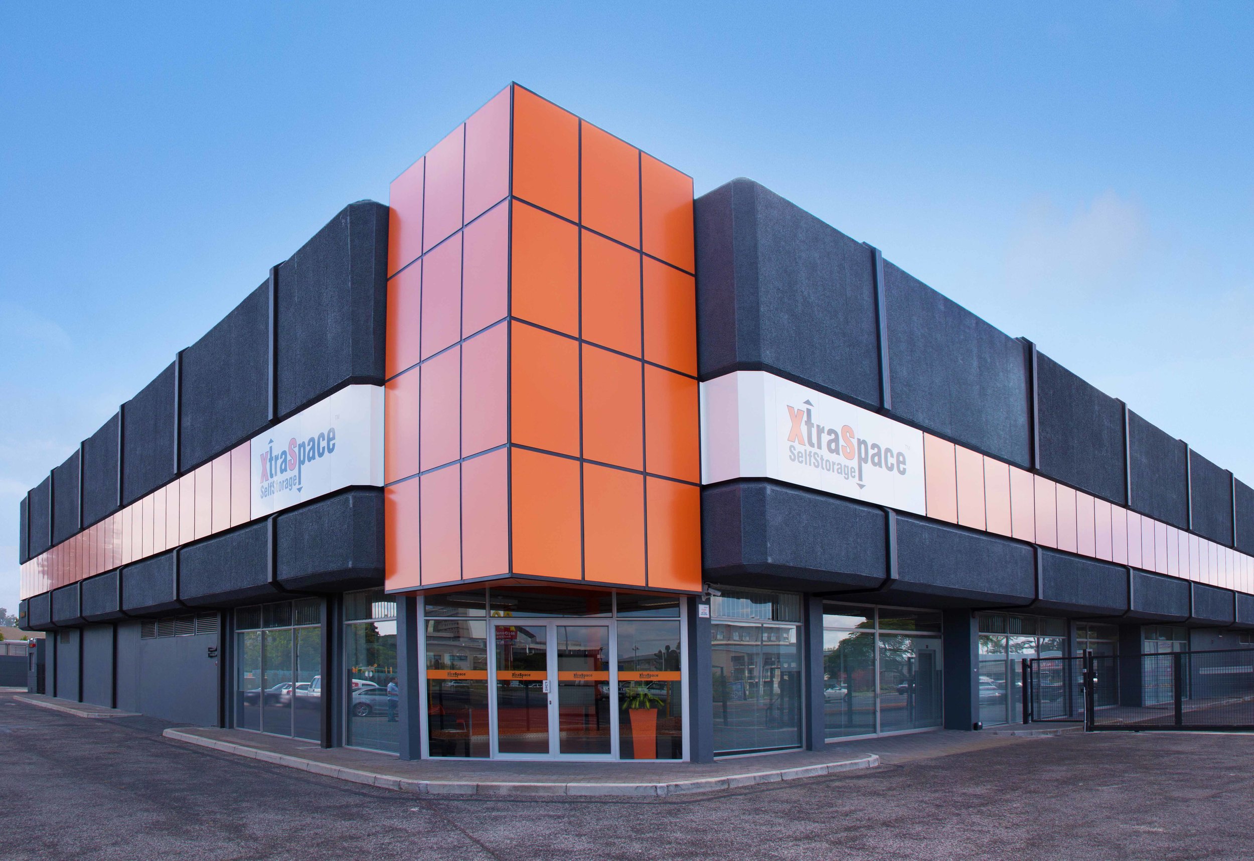 2014-01-07_XTRASPACE BELLVILLE THUMBNAIL.jpg