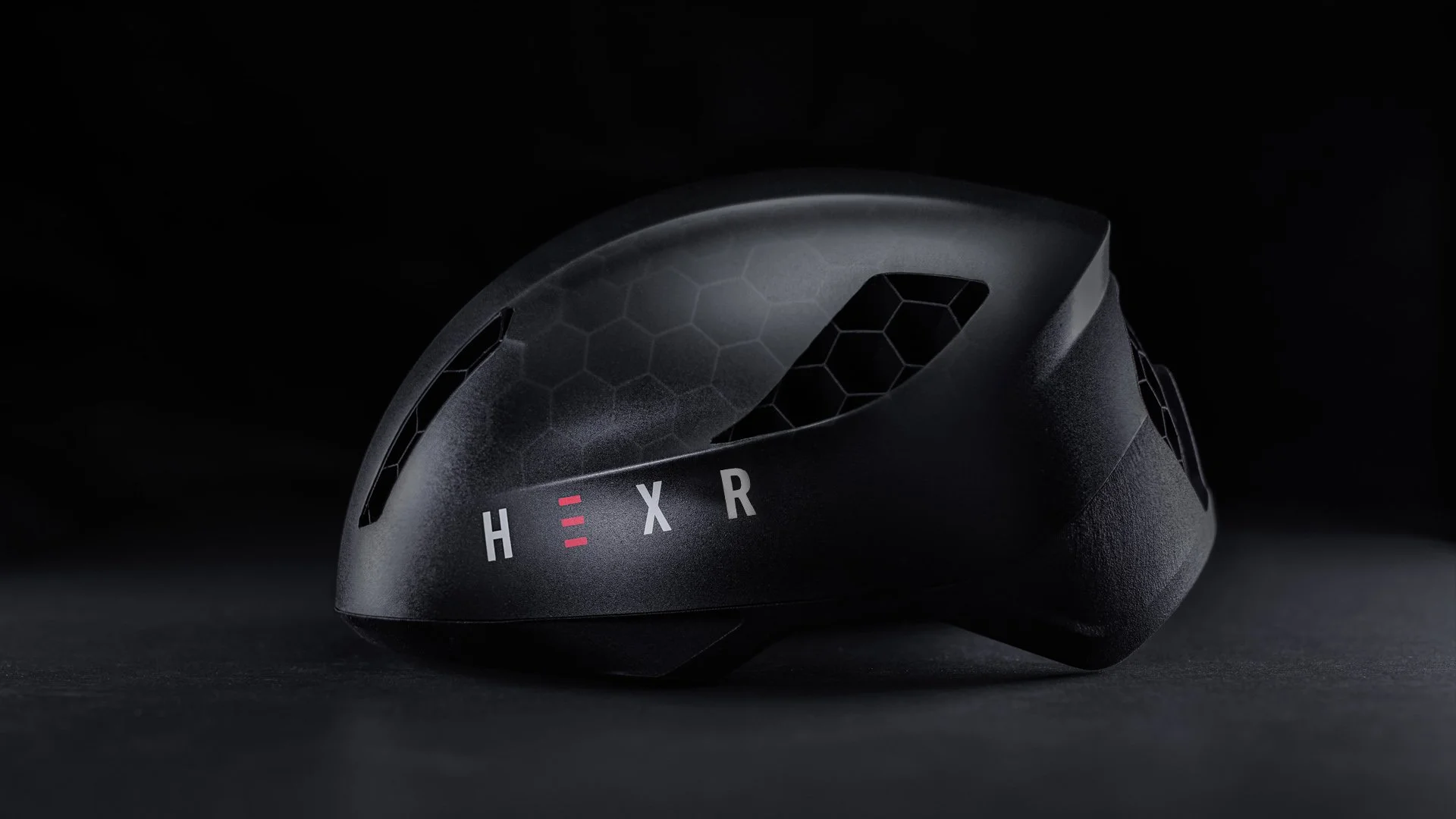 Hexr - helmet - photography - black - curventa - design - model - cycling - performance - transparent - hex - 3D print - aero - custom - headscan