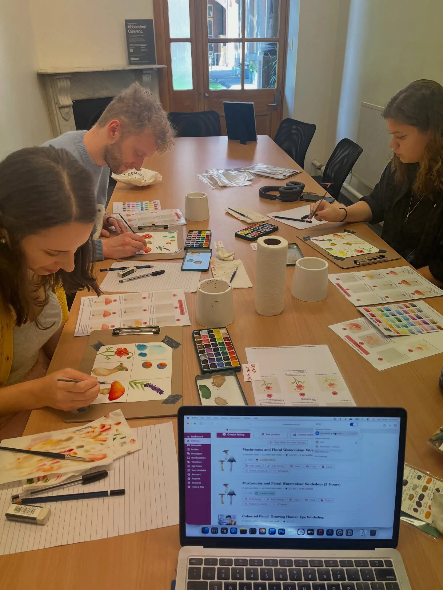 Such a fun class with these lovely souls today at @abbotsfordconvent 

Please note that there are no classes Anzac Day weekend. Workshops resume in May.
#floral #mushroom #workshop #watercolour #painting