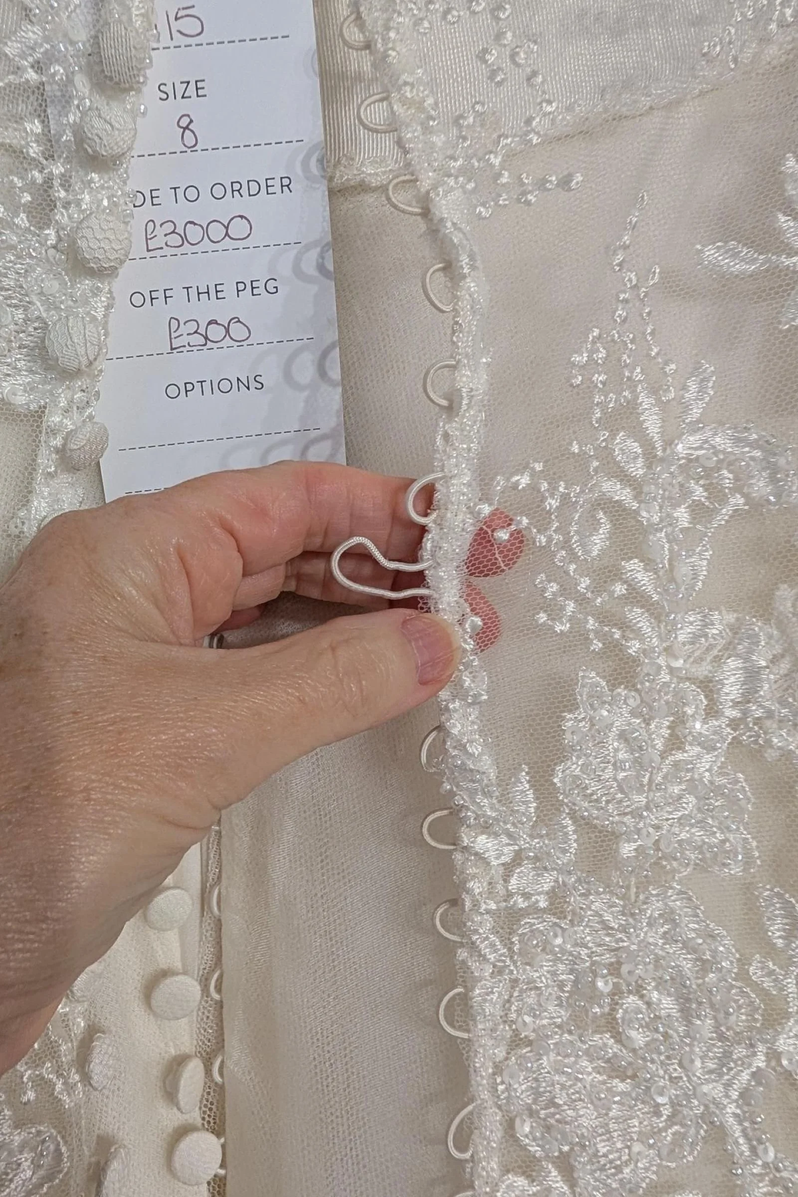 jesus-peiro-115-wedding-dress-buy-online-today-b.jpg
