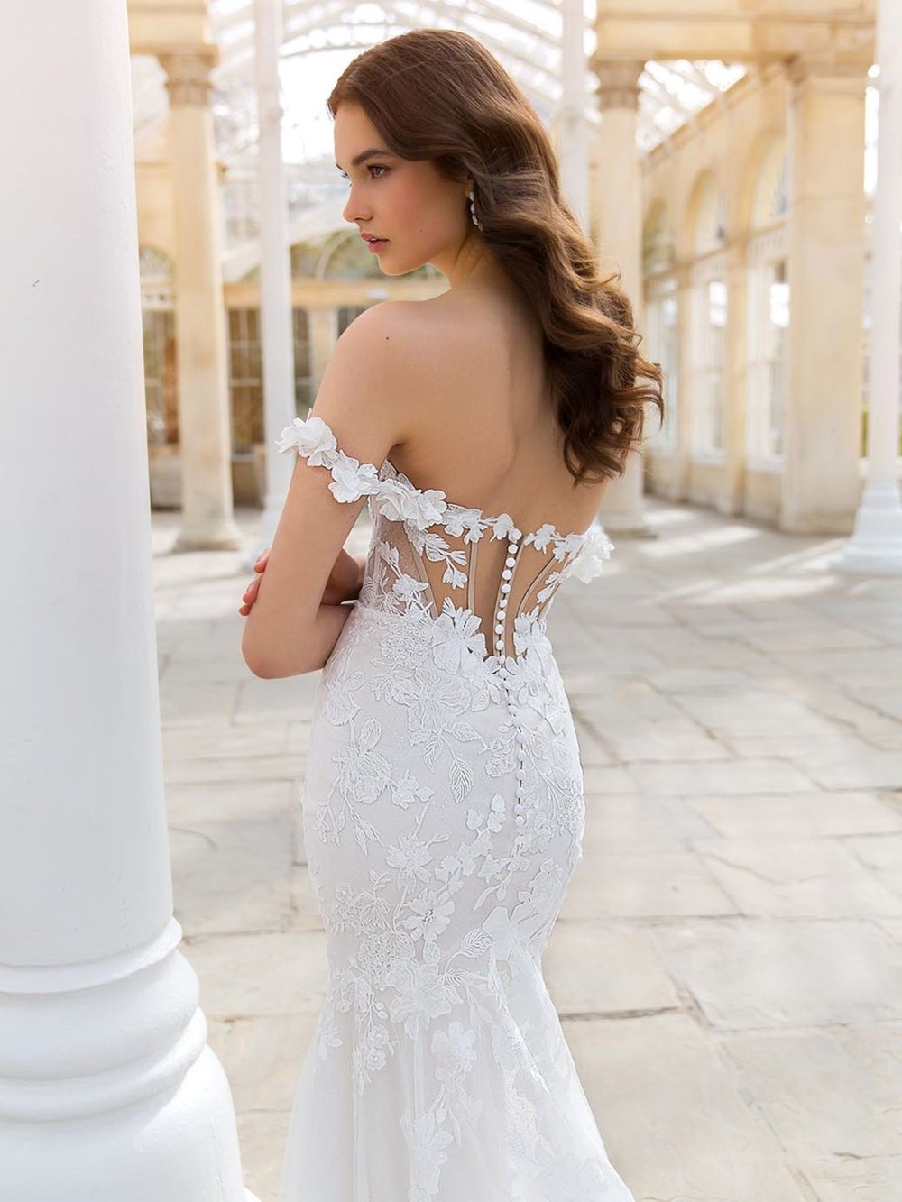 Enzoani_23_Pro_SUMMER_Clo_Web.jpg