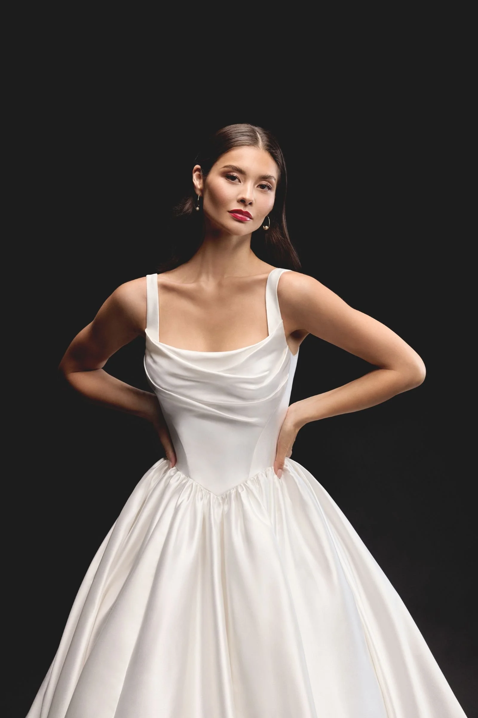 Justin-Alexander-Signature-Maris-Wedding-Dress-Front-Close.jpg