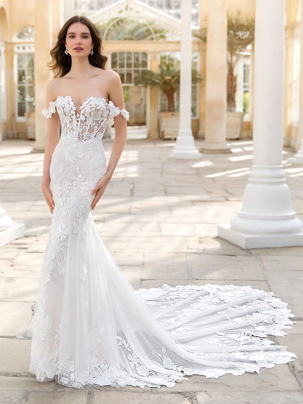 Enzoani_23_Pro_SUMMER_Fro_Web+(1).jpg