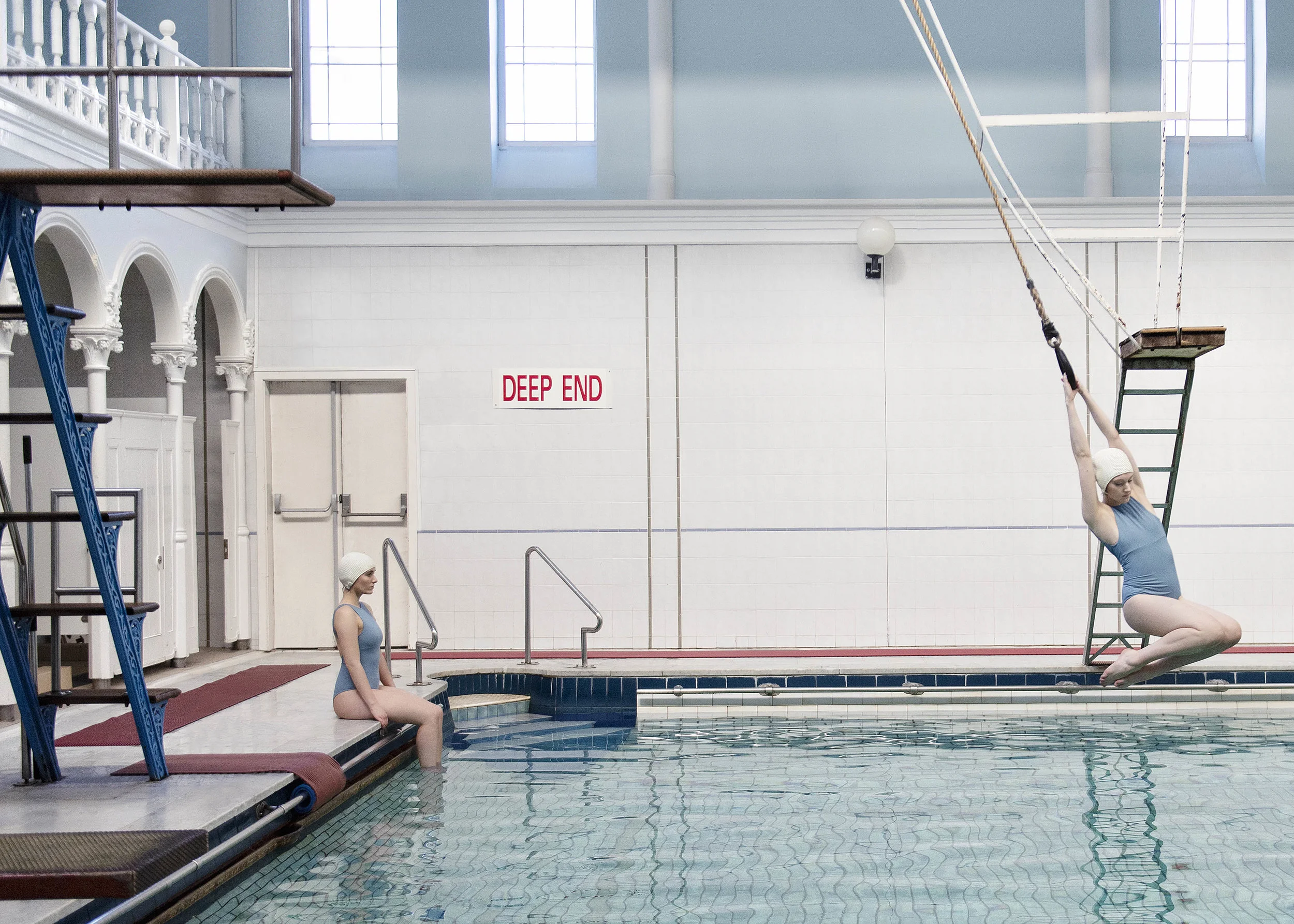 swim team on the rings at western baths.jpg