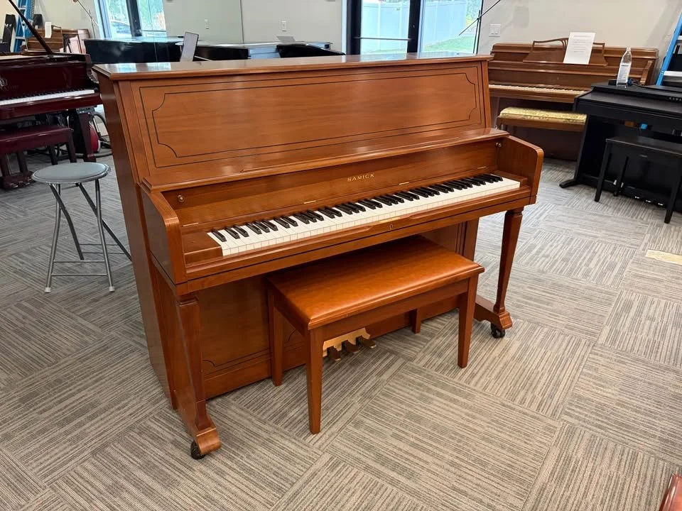 Samick SU-147S - Upright Piano (47")