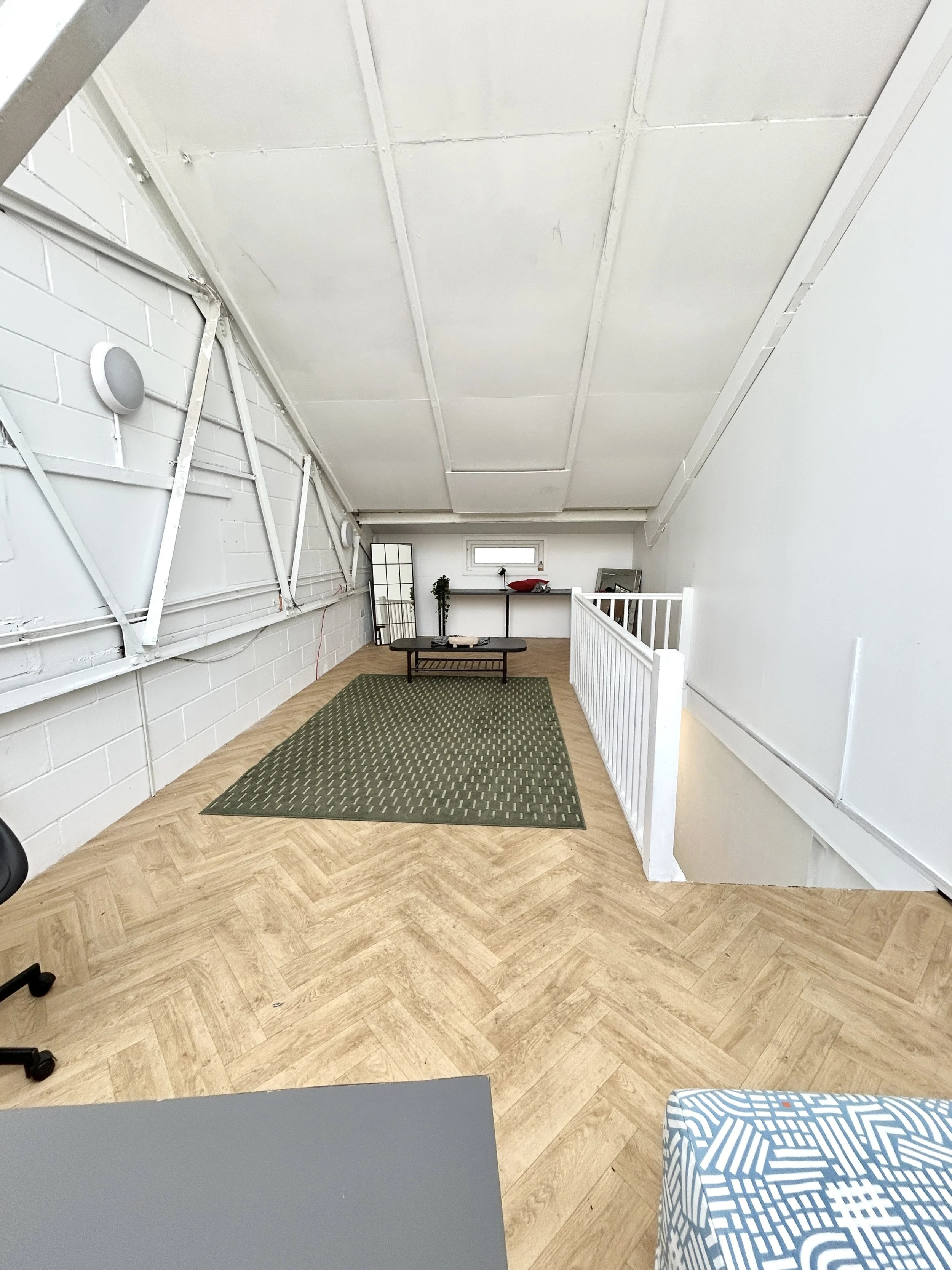 Studio 1A