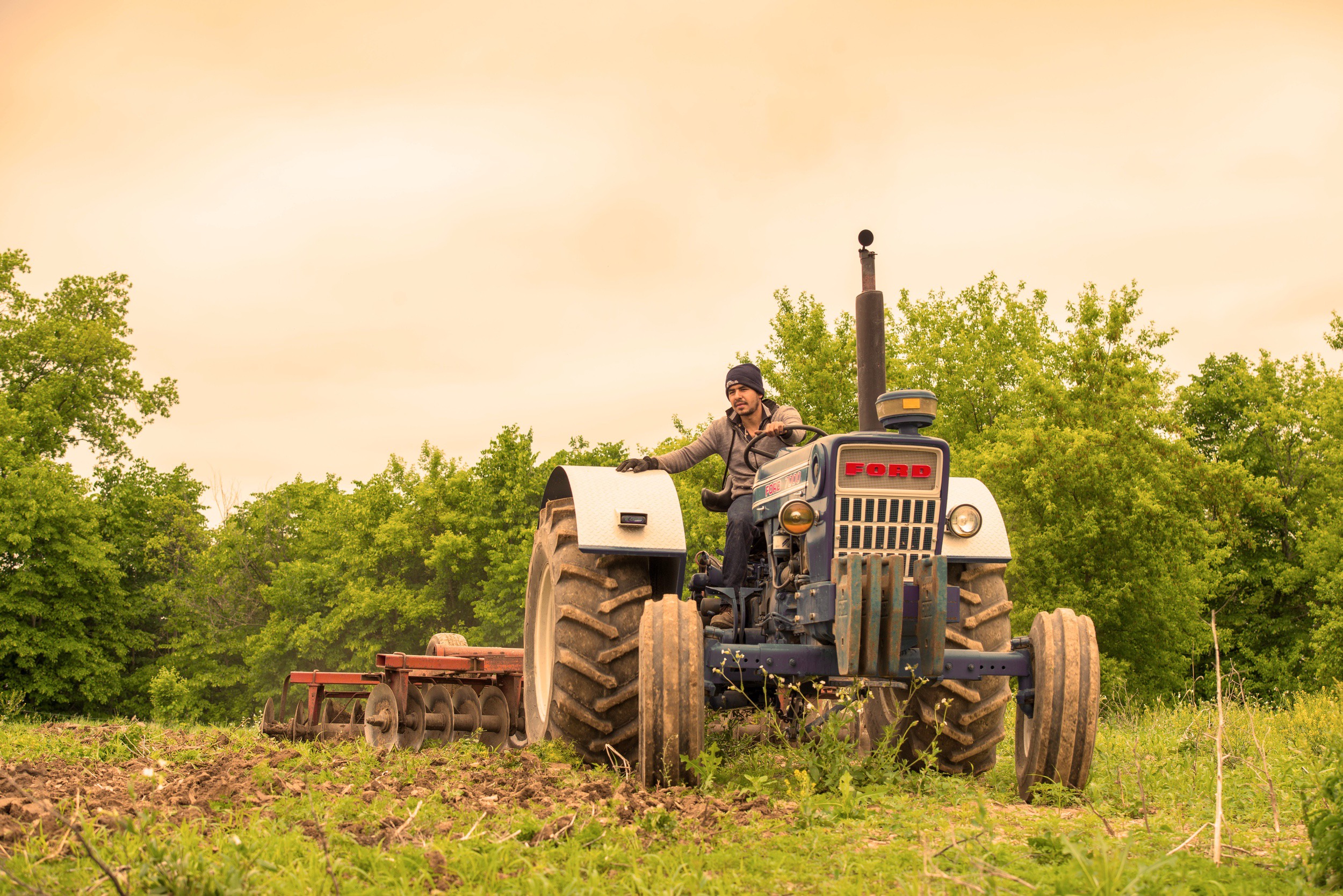 CRM-IMG-WEB-tractor-min.jpg