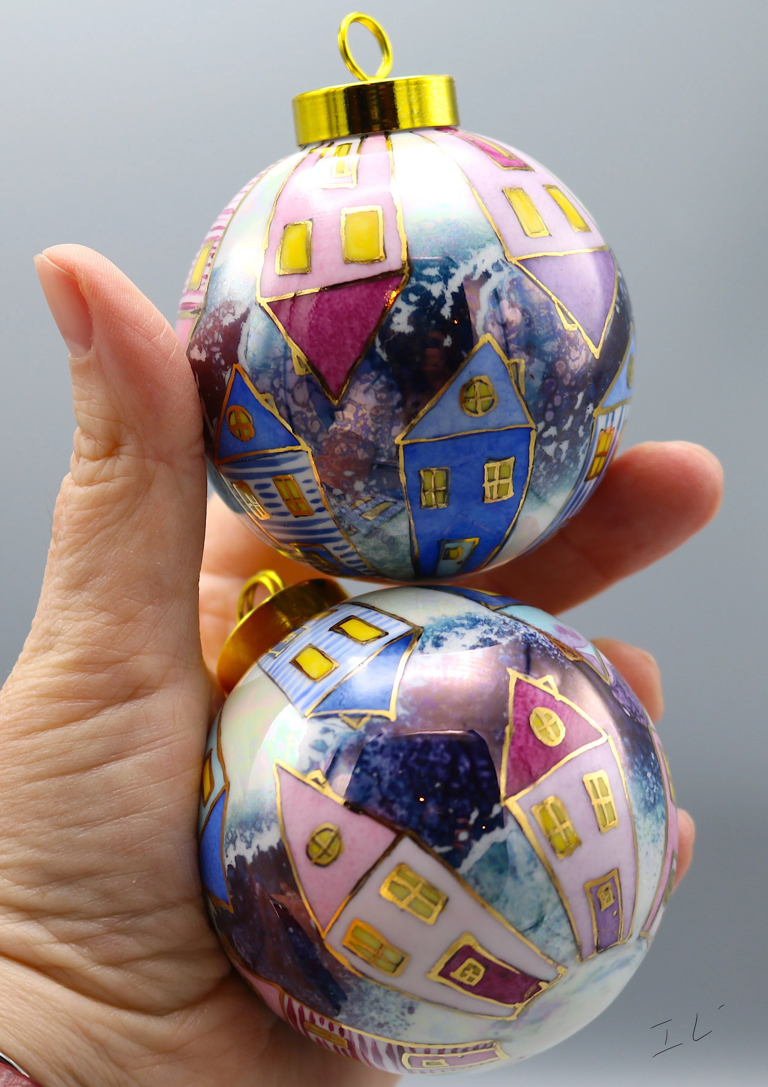 boule 2025 2boules roses et bleues IL.JPG