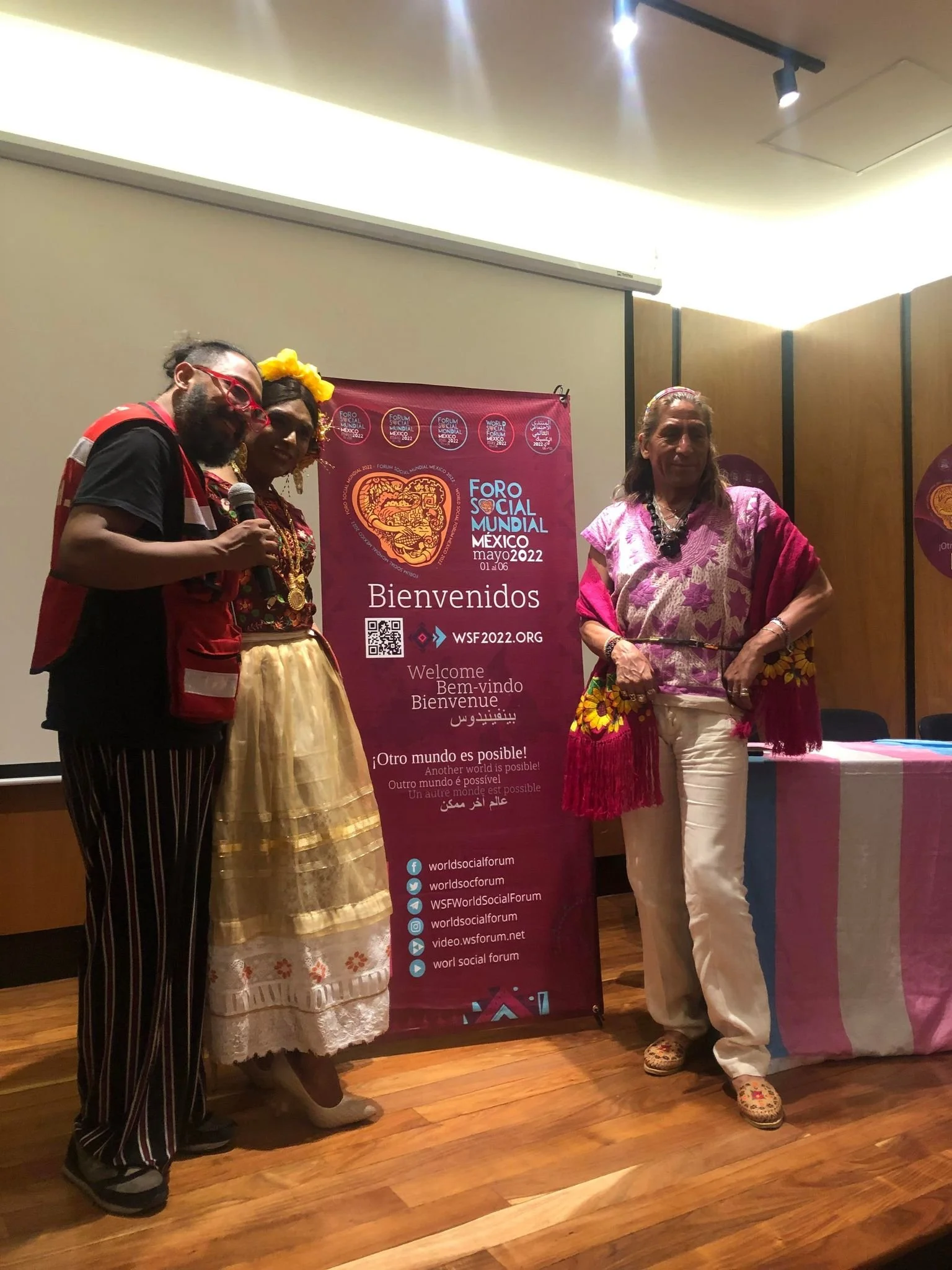 ….FSM 2022: Las reivindicaciones de las mujeres trans en México..Les revendications des femmes trans au Mexique.. ….