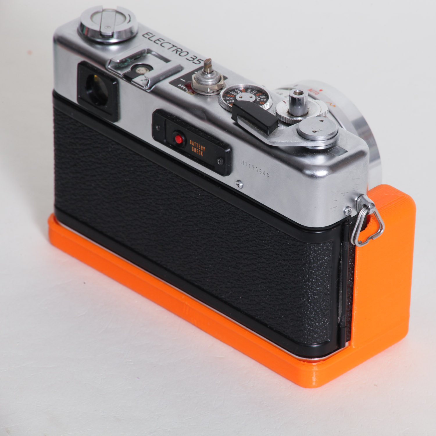 Yashica Electro 35 G series Grip (G, GT, GS, GTN, GSN). DIGITAL 