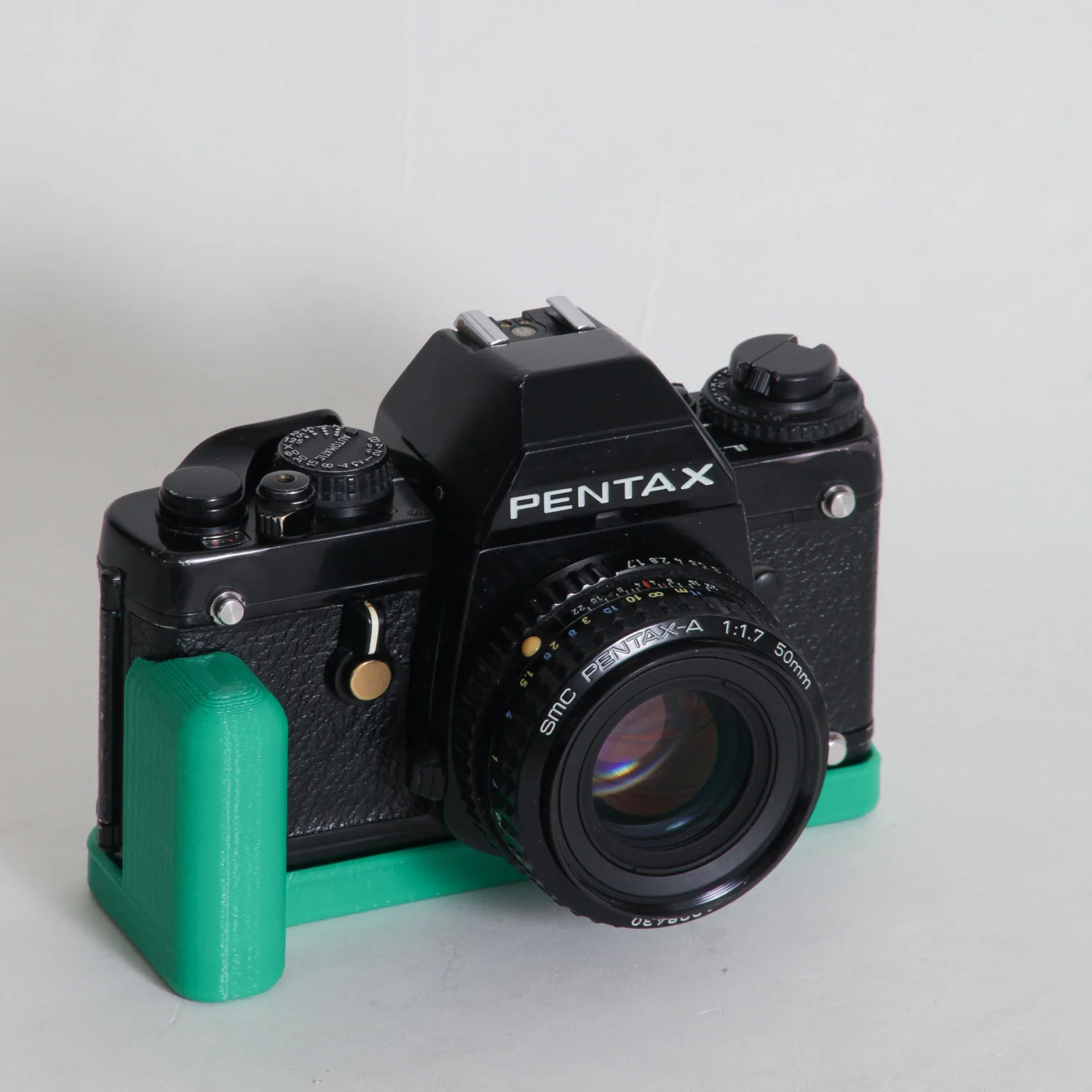 Pentax LX Grip. DIGITAL DOWNLOAD — CAMERADACTYL