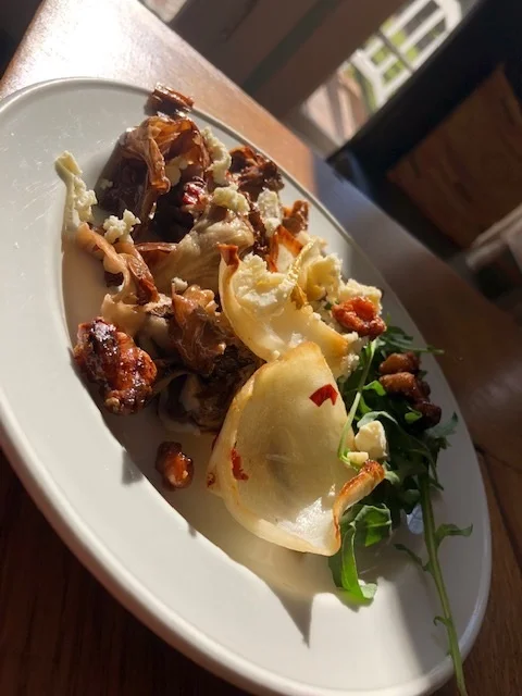Radicchio and chicory salad with stilton cheese and caramelized walnuts