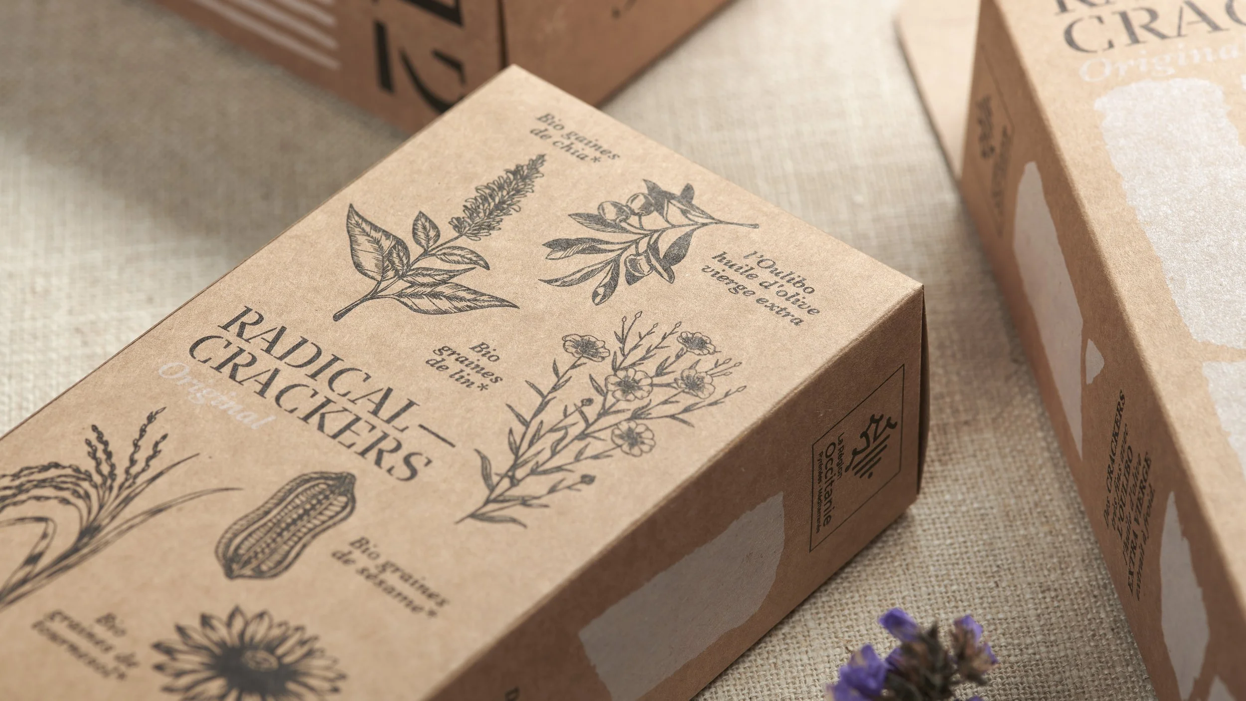 R_CRACKERS_PACKAGING_DESIGN_6.jpg