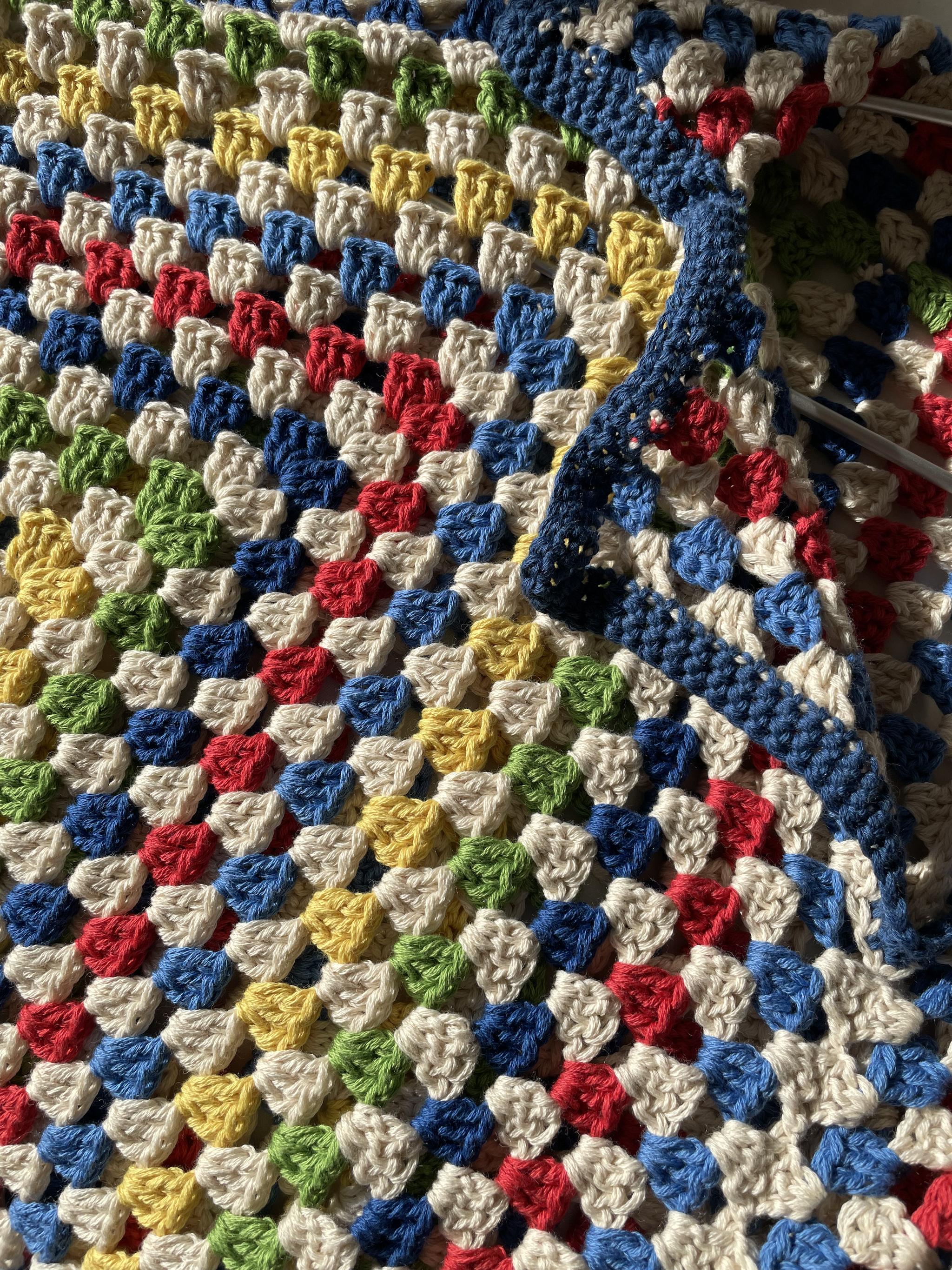 multicolor camp collar pullover detail.png