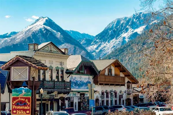 seattle_Leavenworth_Alpine_Village_Tour.jpg