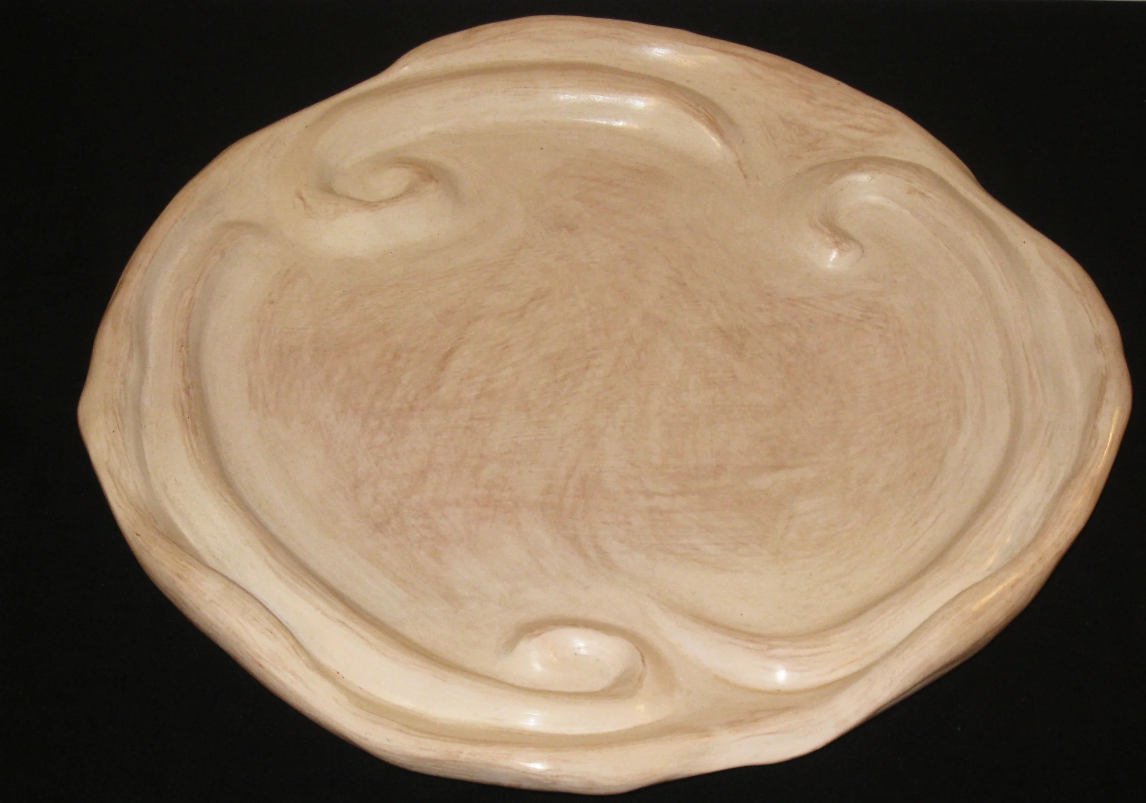 Round waves platter 