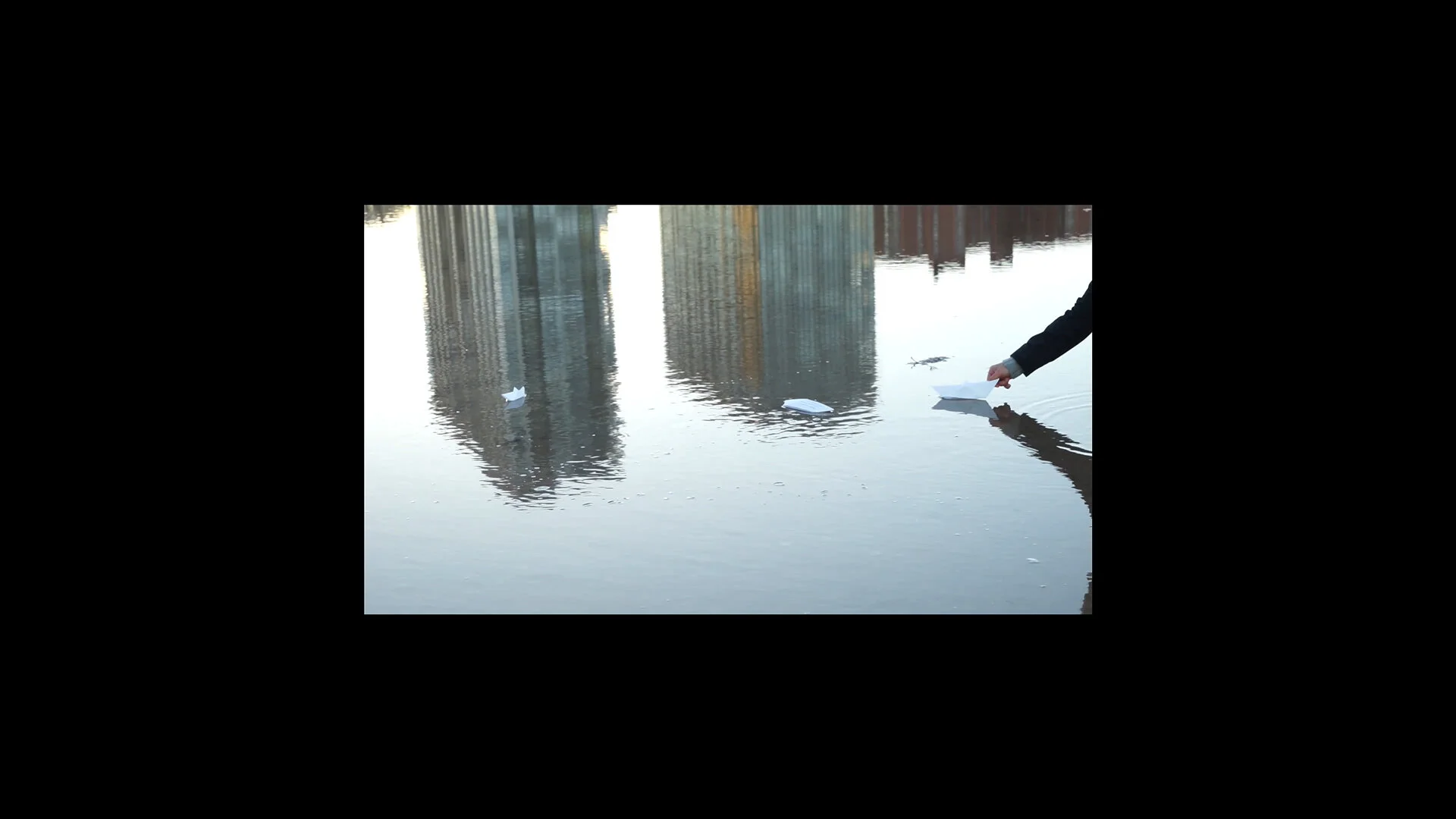 08_Screenshot_Things Remain_Video.jpg