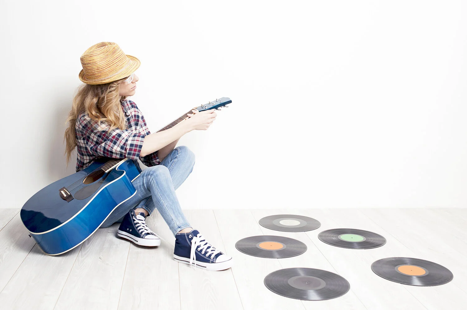 girl-blue-guitar-records.jpg