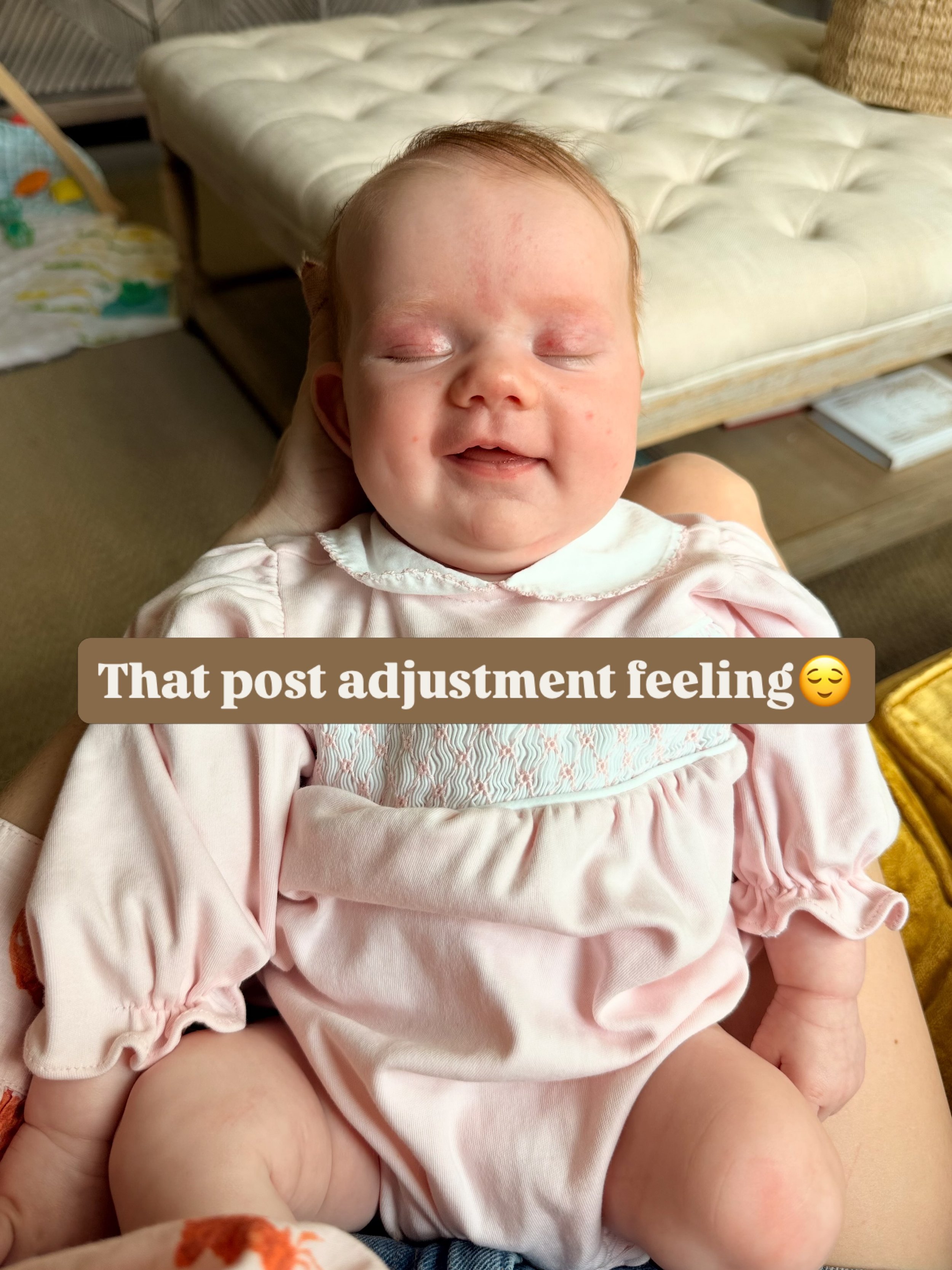 We know that as parents, you want to give your little one the best possible start in life. Just like choosing the right foods, creating a loving environment, and ensuring proper sleep, newborn chiropractic care can be a wonderful gift for your child&