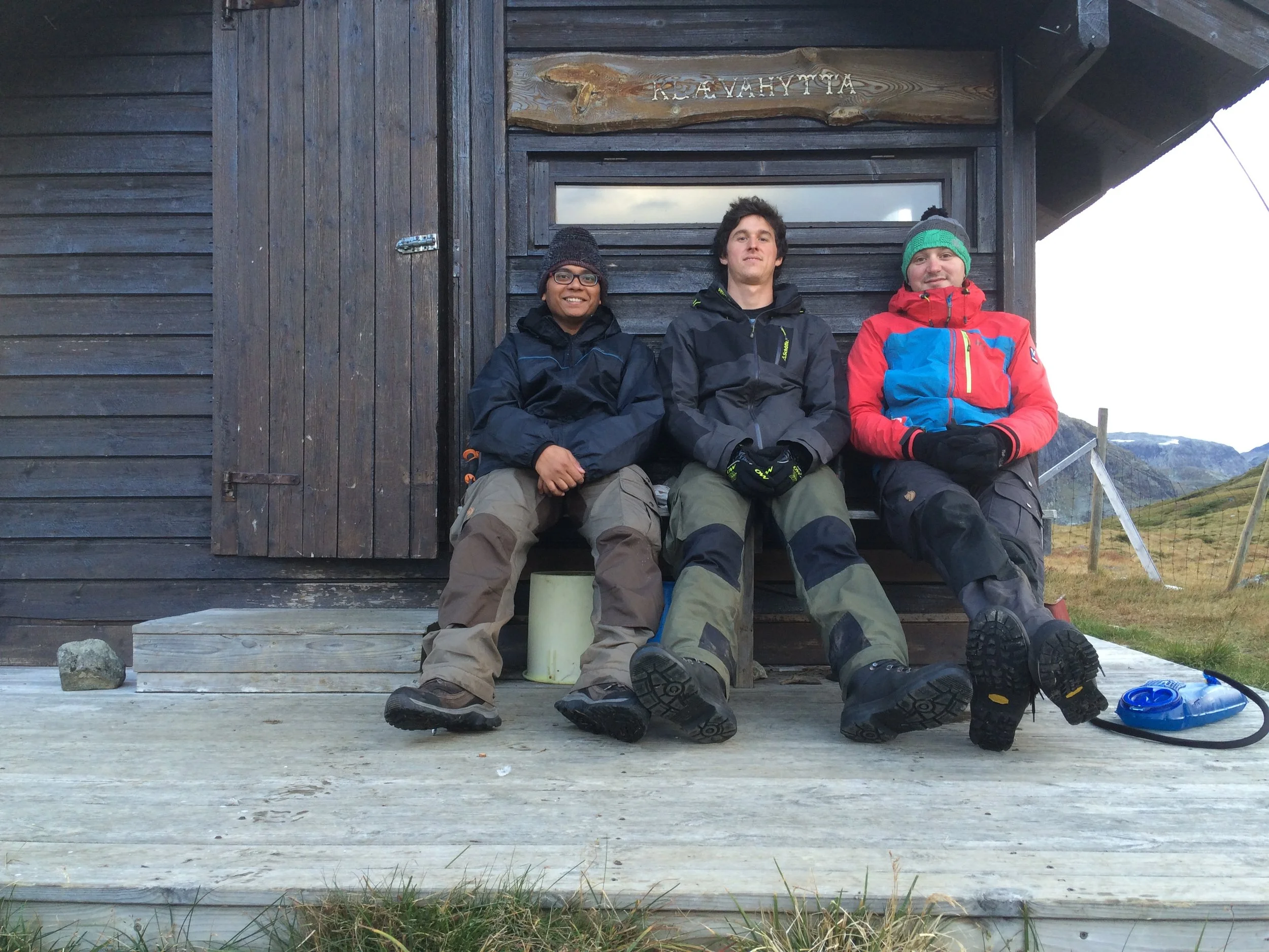  Fødalen is a valley in Norway at north of Hardangervidda.  These beautiful dramatic Norway mountain photographs were taken by hobby self taught photographer Priyank Sharad Nimje during a hiking trip in Norway.   