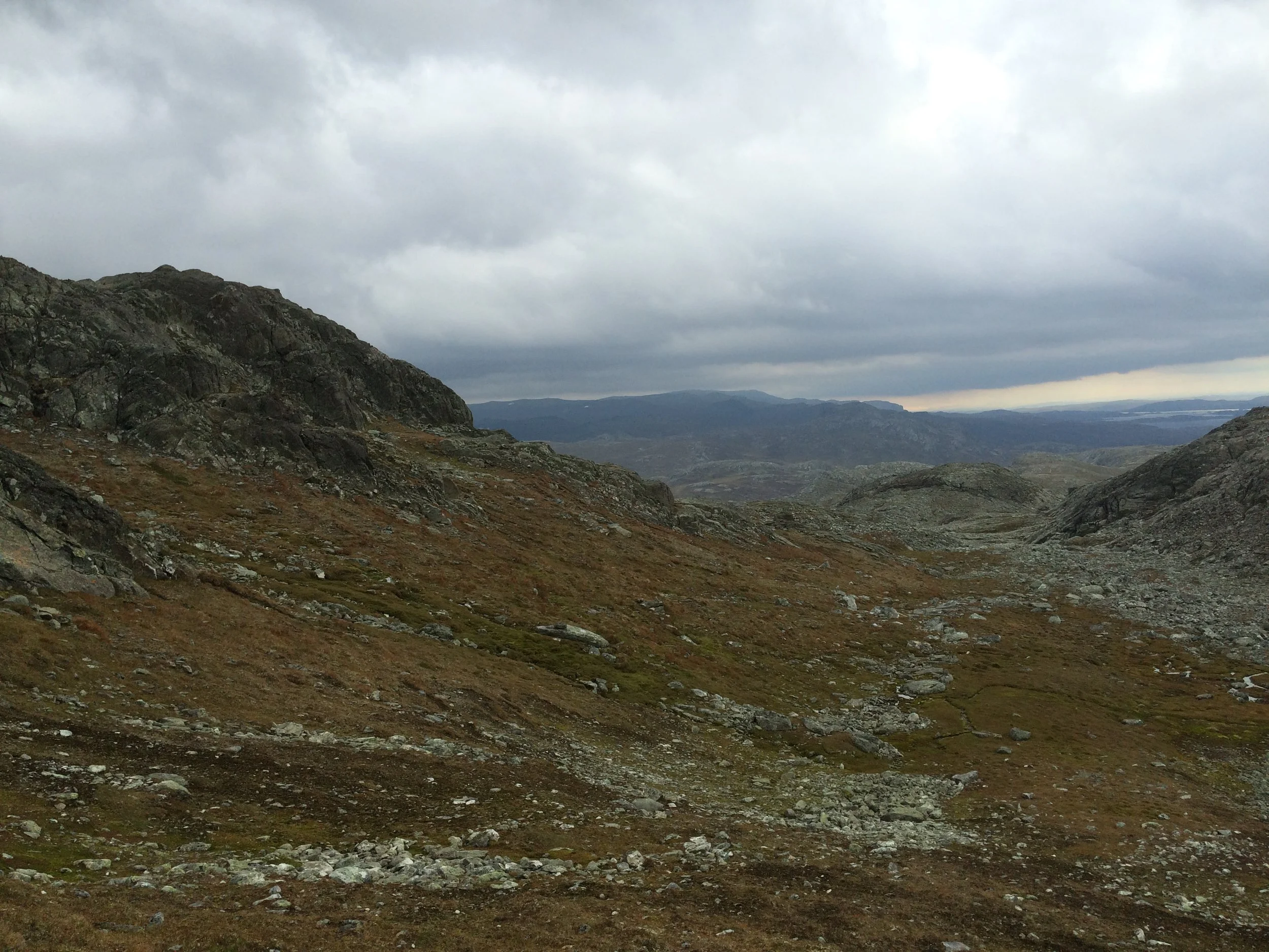  Fødalen is a valley in Norway at north of Hardangervidda.  These beautiful dramatic Norway mountain photographs were taken by hobby self taught photographer Priyank Sharad Nimje during a hiking trip in Norway.   
