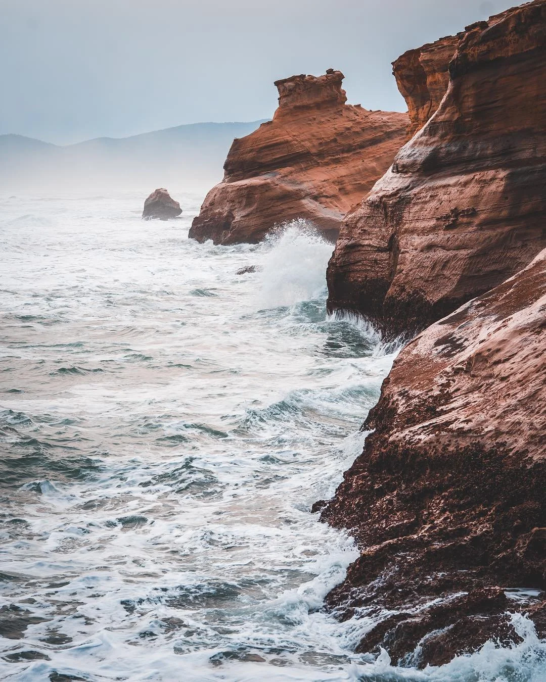 waves crashin’.jpg
