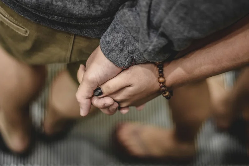 Holdinghands.jpeg