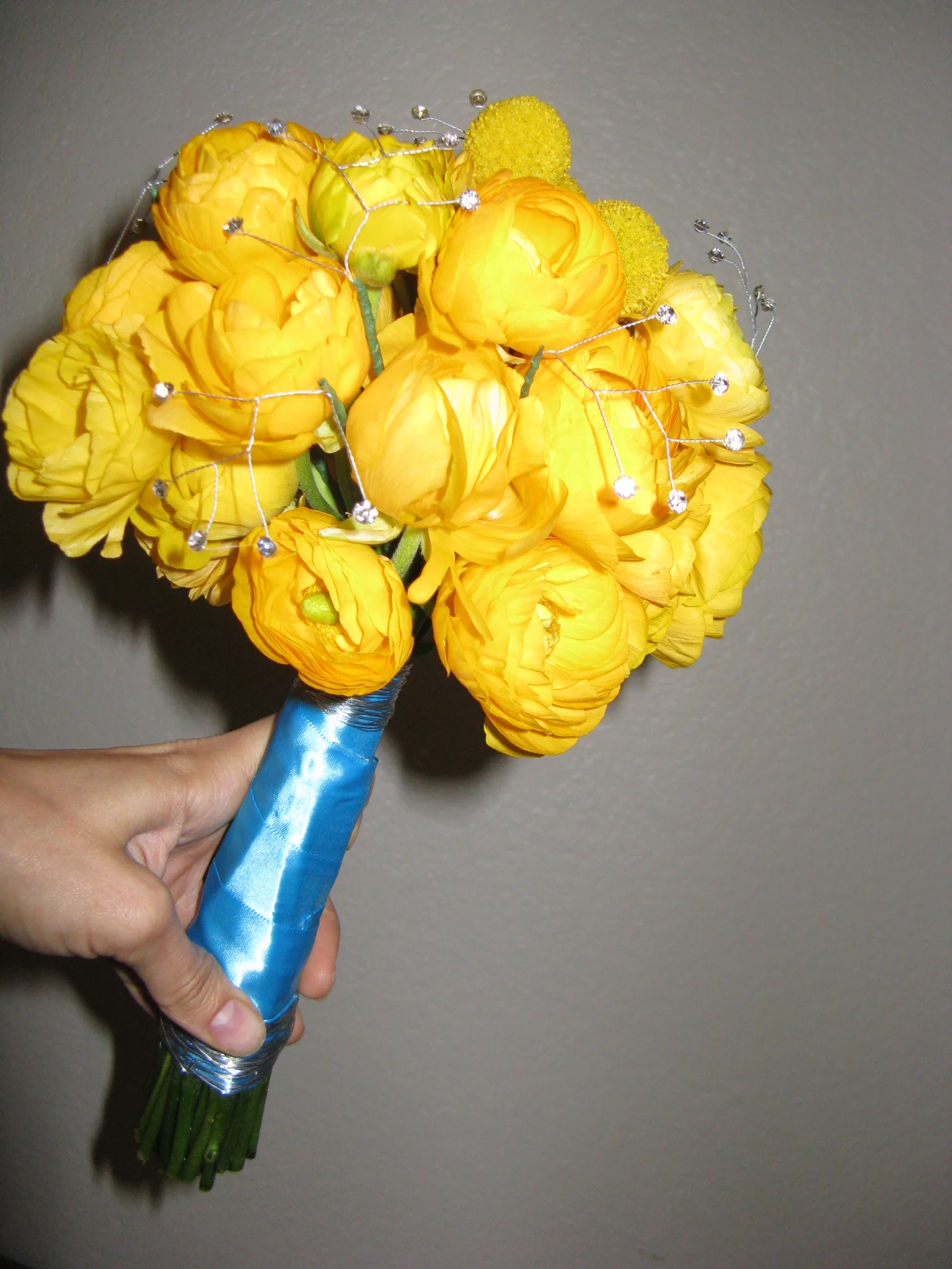yellow bridal bouquet
