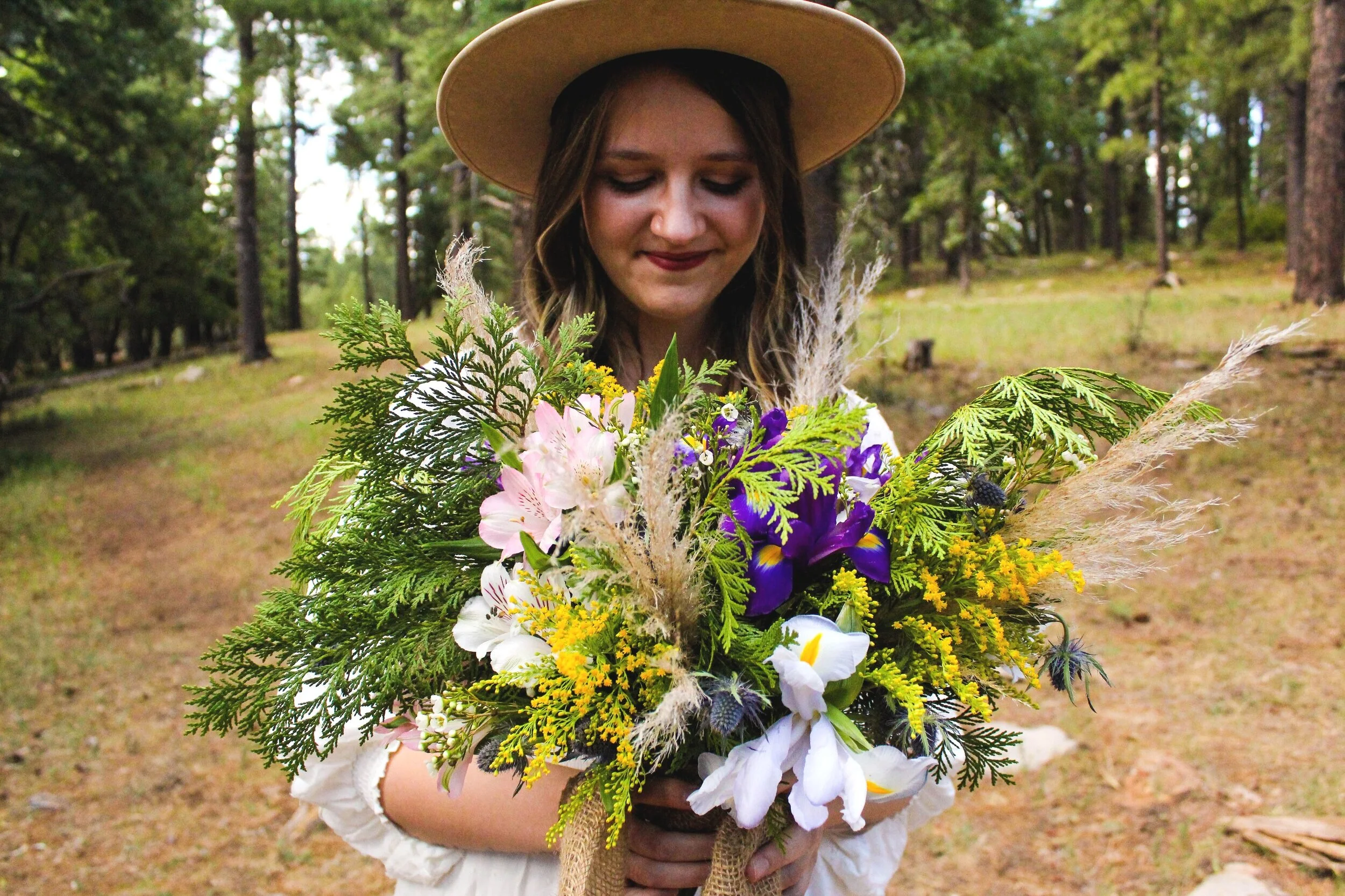 Bride with cottagecore bouquet
