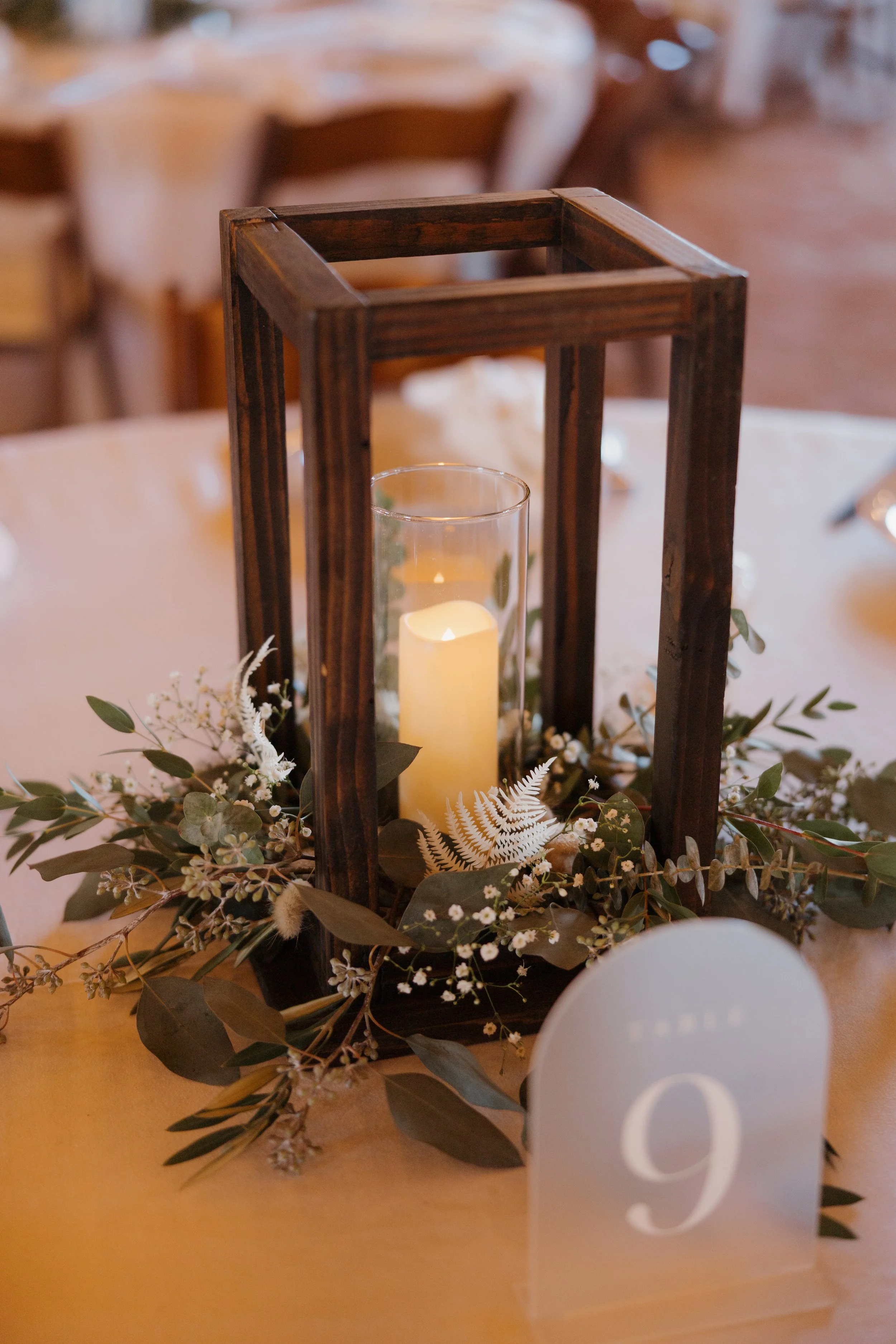Sweet western table centerpiece