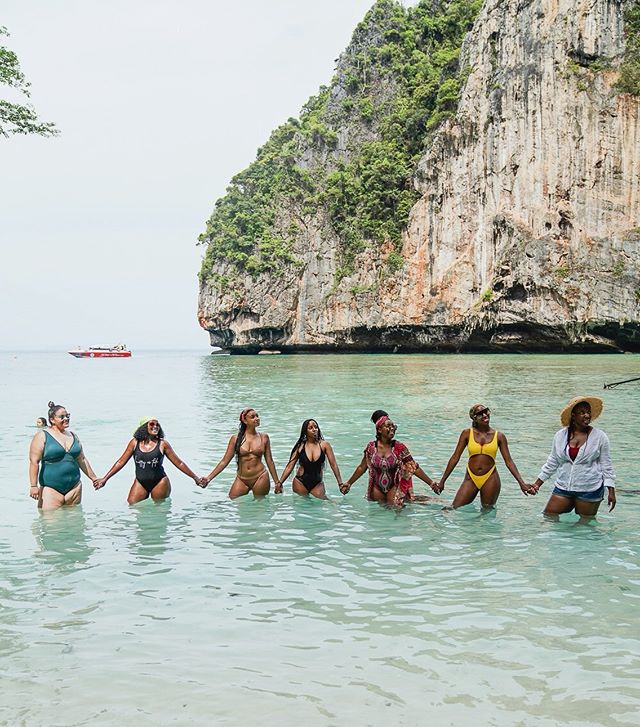 There&rsquo;s no time to be bored in a world as beautiful as this! 🌍🇹🇭
.
.
We just sent out an exciting email 📧 Are you subscribed to our mailing list? 🕺🏾