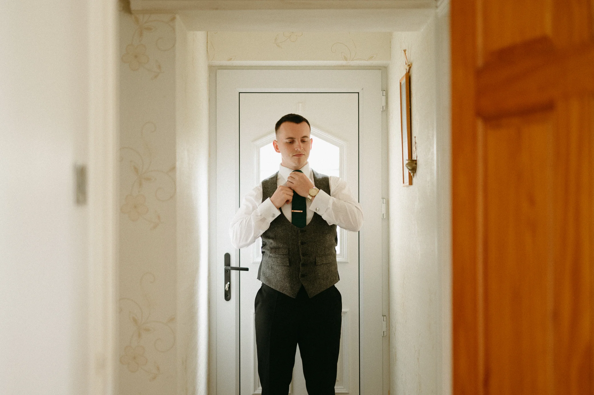 Wendy&Emmet_DerryWeddingPhotographer-5.jpg