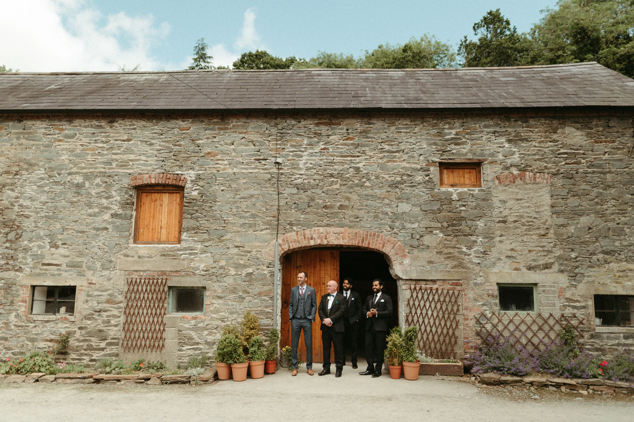 Wendy&Emmet_DerryWeddingPhotographer-21.jpg