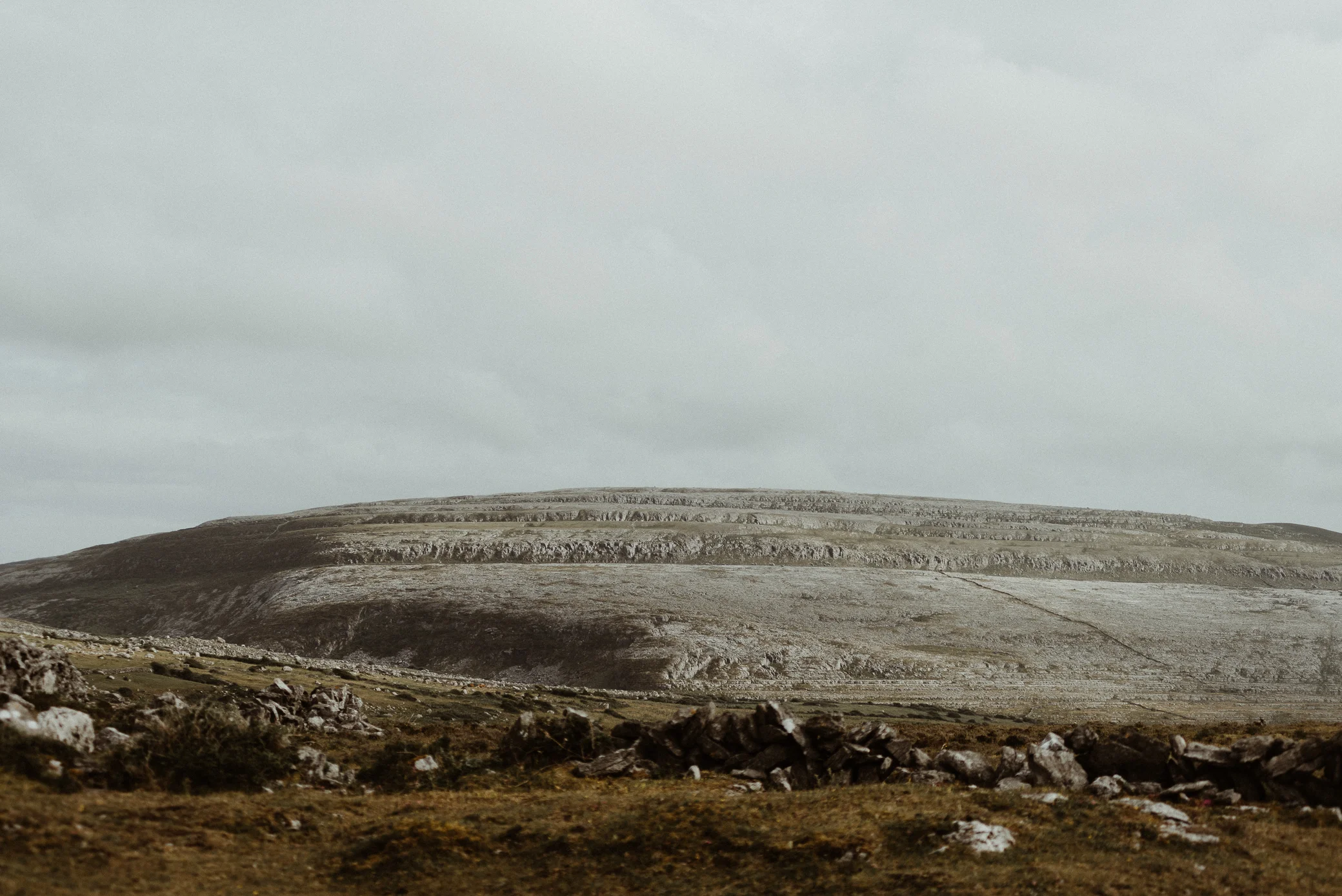 S&S_Cliffs_of_Moher_Elopement_Elope_to_Ireland_-42.jpg